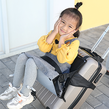 行李箱兒童折疊座椅,,簡單安裝三步驟家長小孩都開心,U828700118,行李箱兒童折疊座椅,