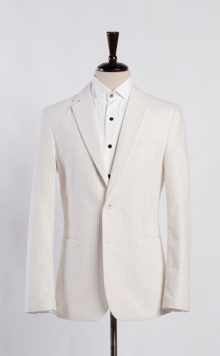 L0243BE 直紋西裝外套 白色(出租款)