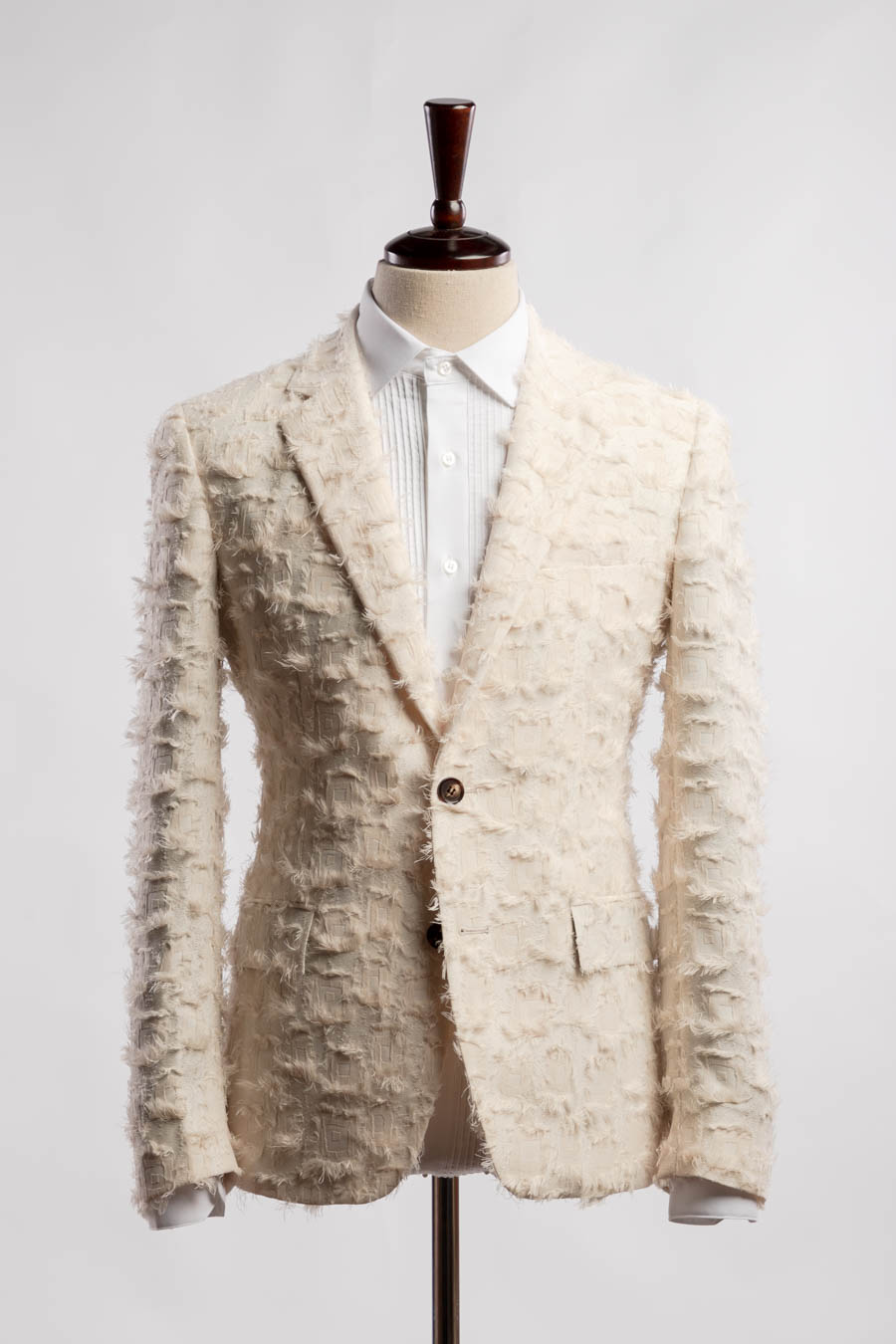 M0275BE 白色絨毛西裝外套 (出租款)