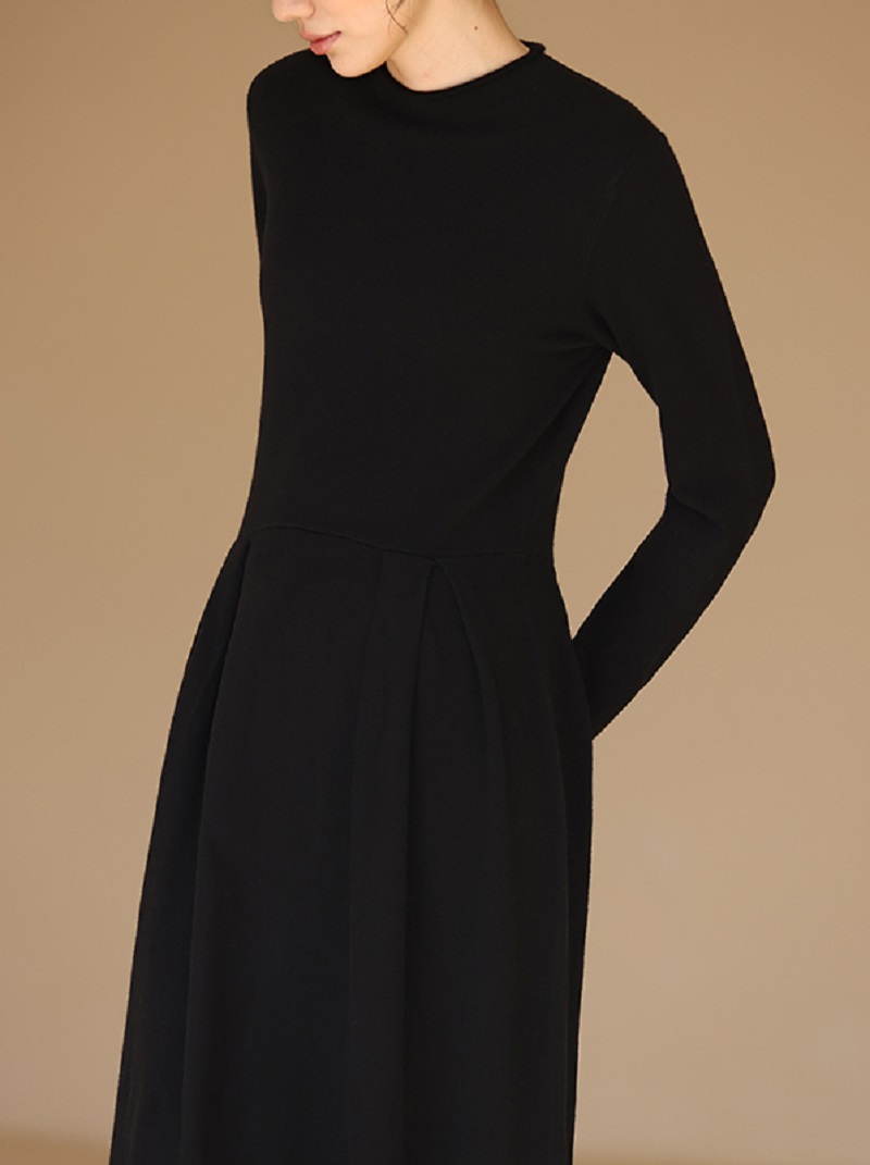 澳洲高支羊毛捲邊顯瘦魔法赫本小黑裙連身裙
