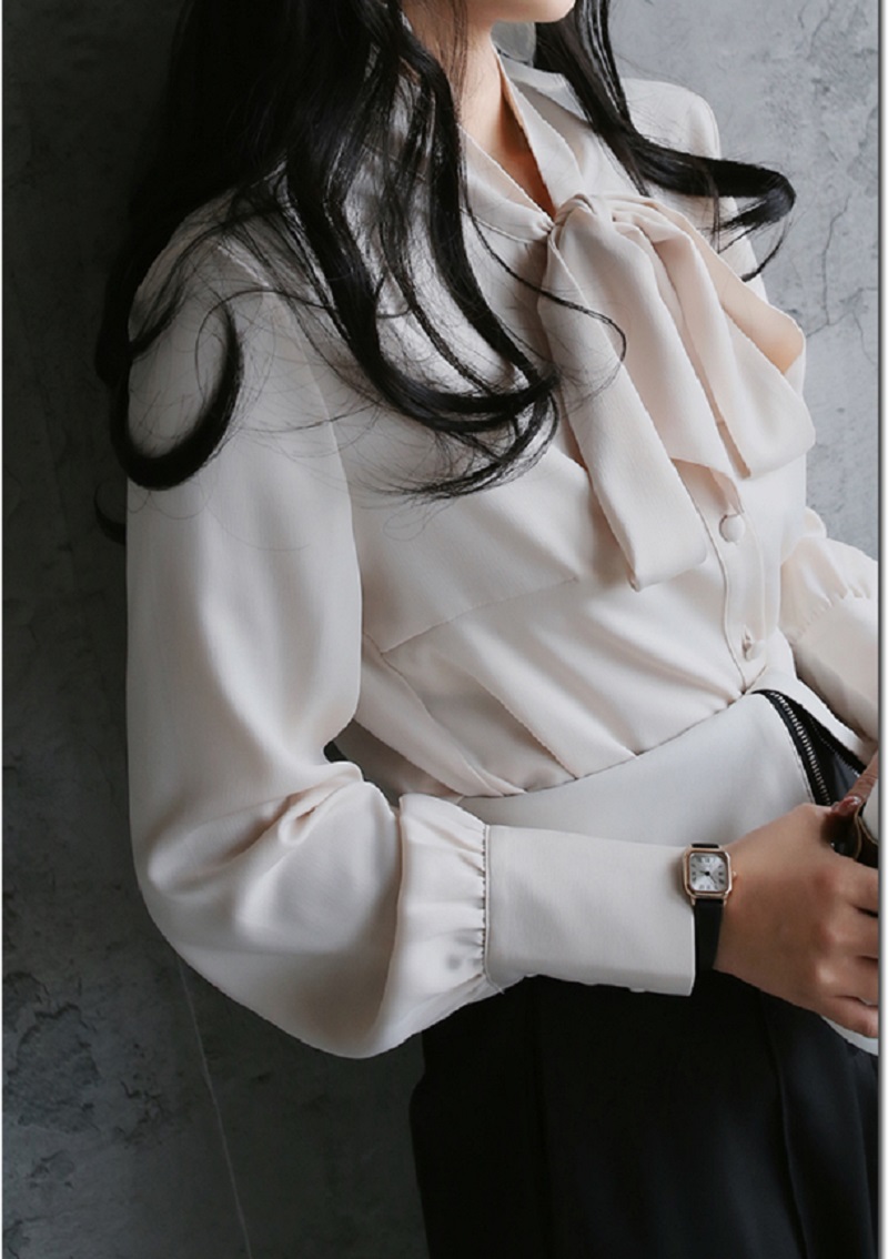 光澤缎面雪紡系帶包扣垂墜感法式白襯衣長袖上衣