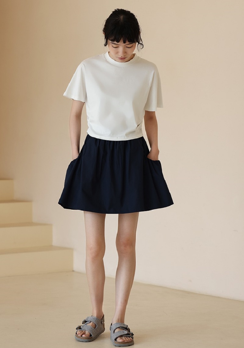 海藍寶女孩口袋設計花苞短款防走光短裙