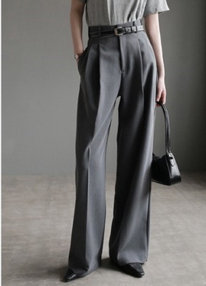 高級感紋灰色秋季新款闊腿褲女直筒休閒褲寬鬆西裝褲子