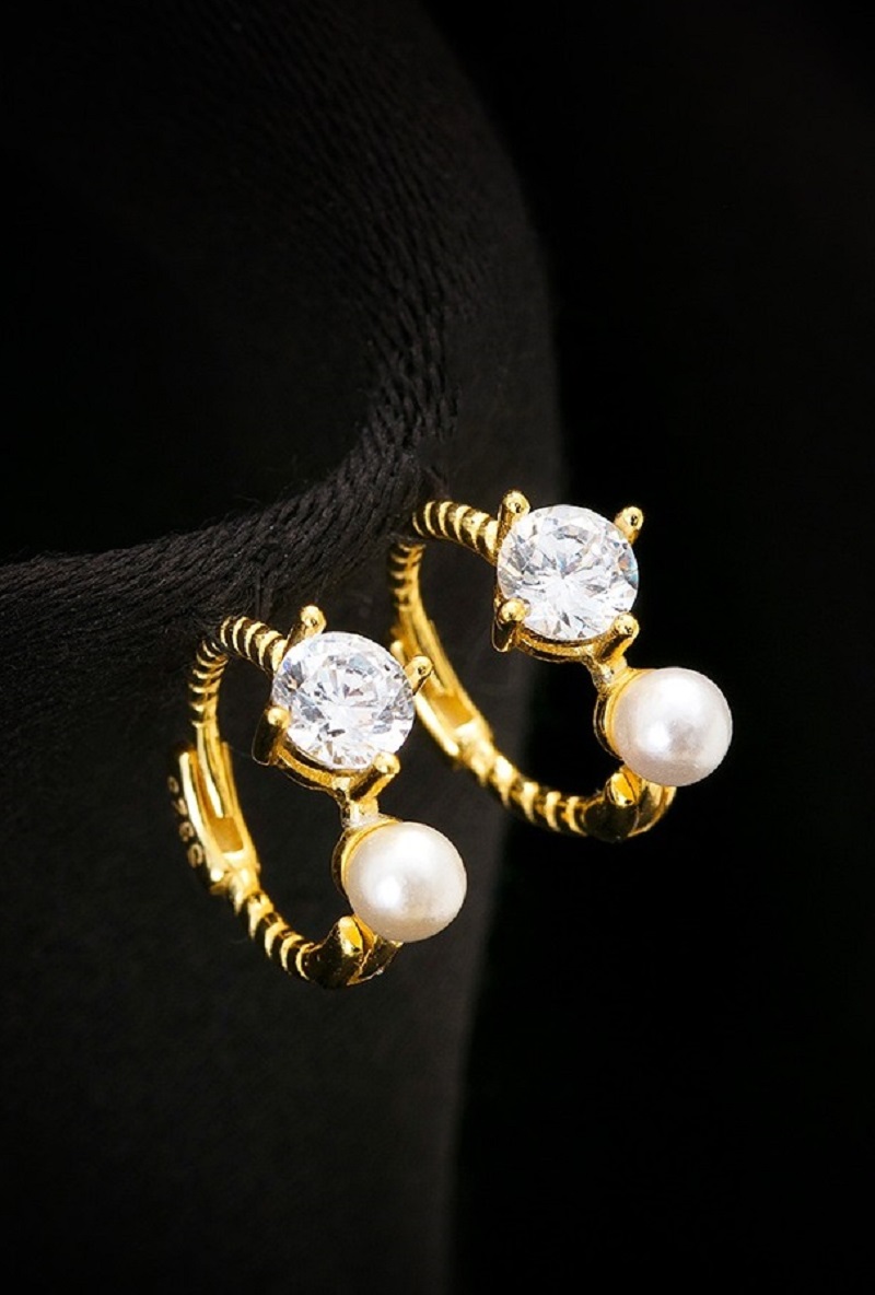 歐式珍珠耳環女輕奢高級感鋯石鑲嵌設計小眾百搭s925純銀耳圈耳飾