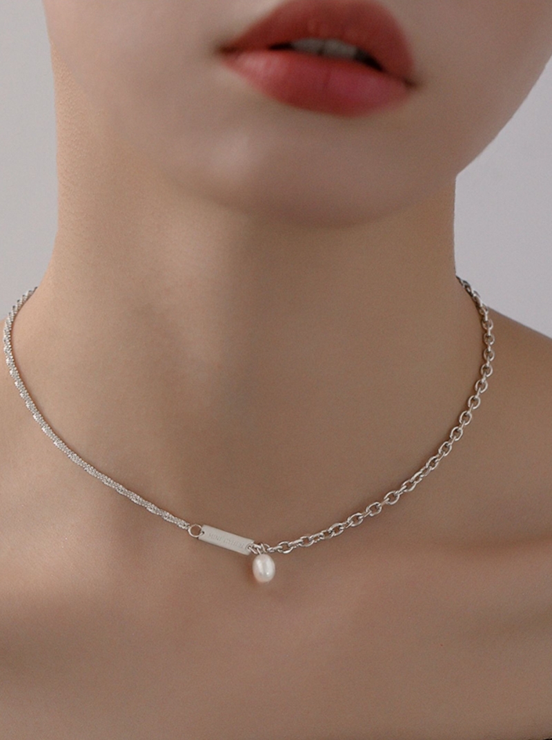 歐式簡約單珍珠項鍊女小眾冷淡風設計潮ins鈦鋼不掉色短鎖骨鏈