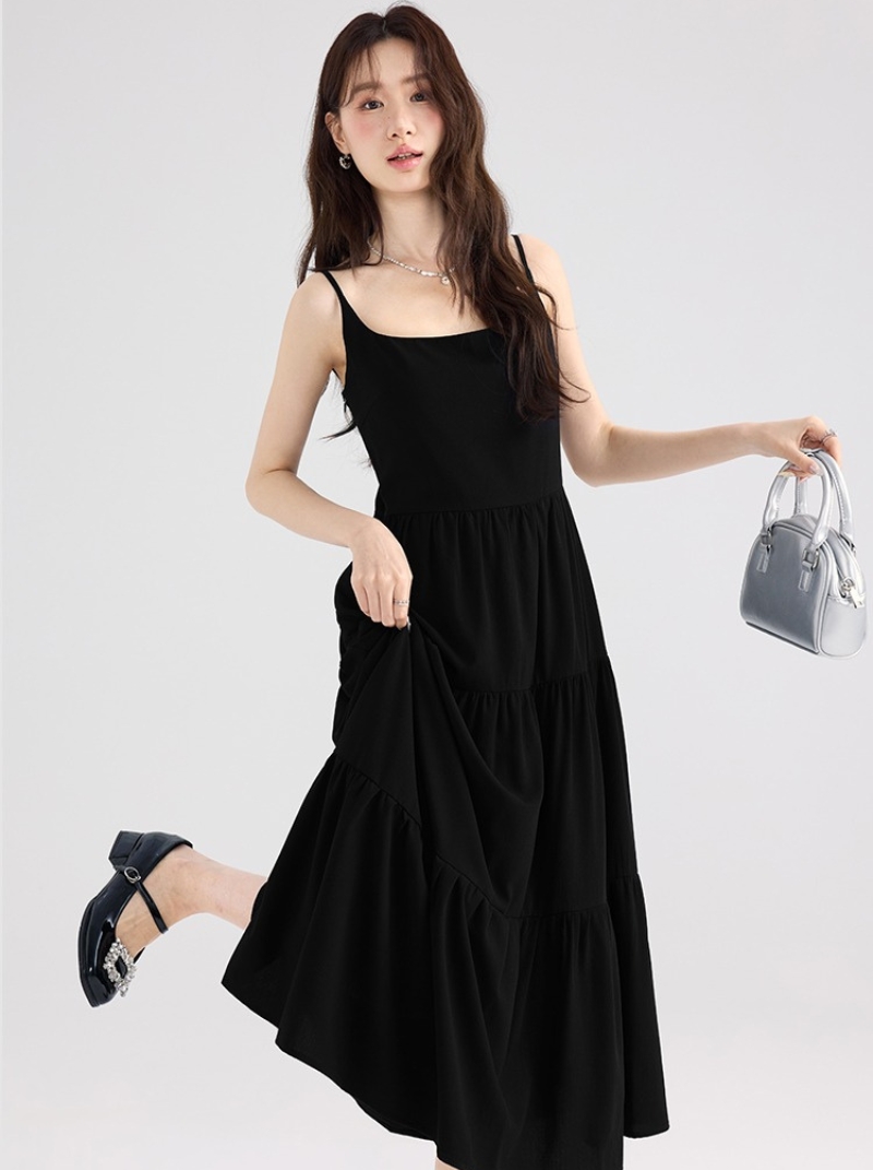 大尺碼黑色吊帶裙新品女法式高級感洋裝顯瘦氣質長裙連身裙