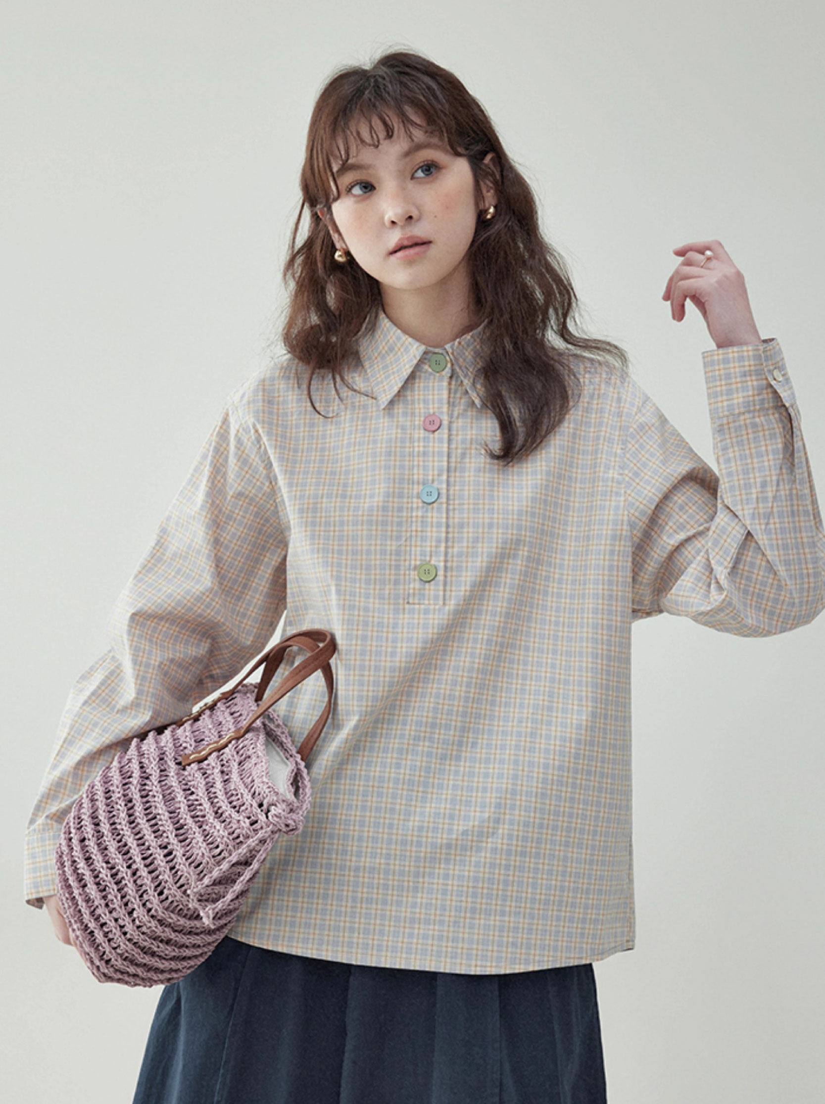 減齡彩扣拼色格紋襯衫女25春季全新翻領寬鬆上衣