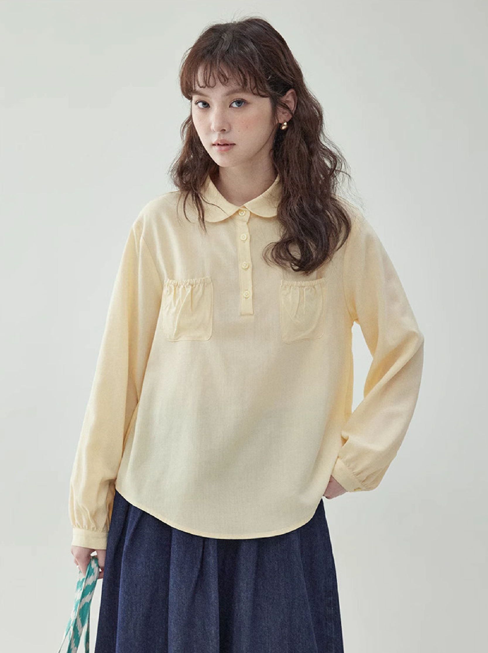 鵝黃色小口袋娃娃領襯衫女春季新款減齡百搭上衣