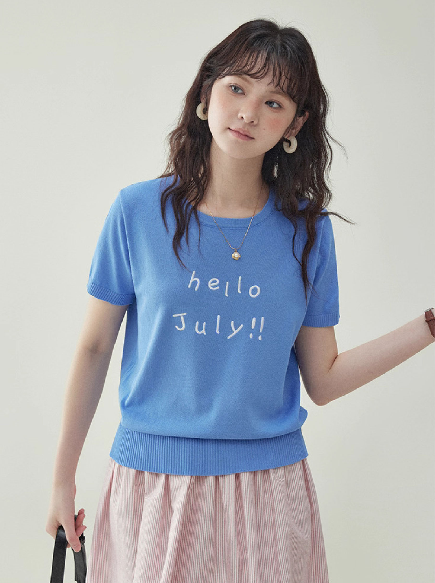 清新藍色英文刺繡針織衫T恤女夏新款短袖上衣