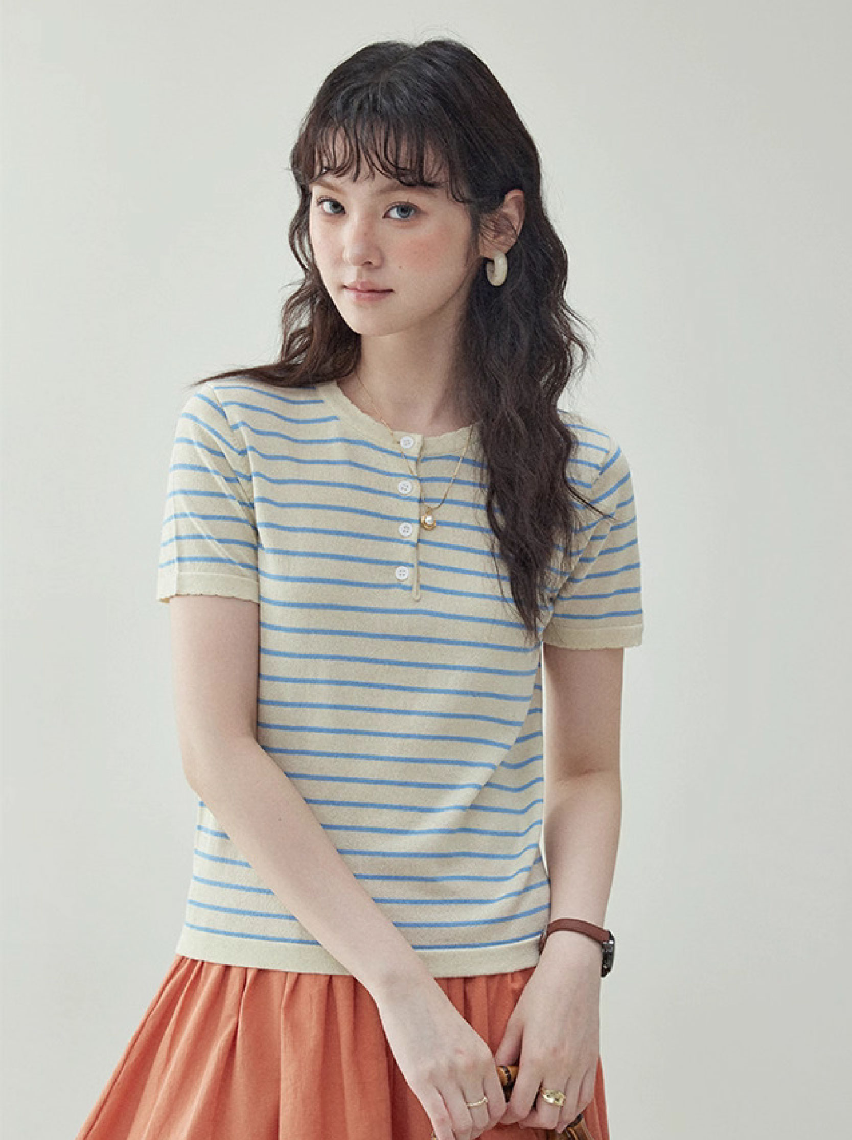 藍杏條紋半開扣針織衫T恤女夏新款寬鬆短袖上衣