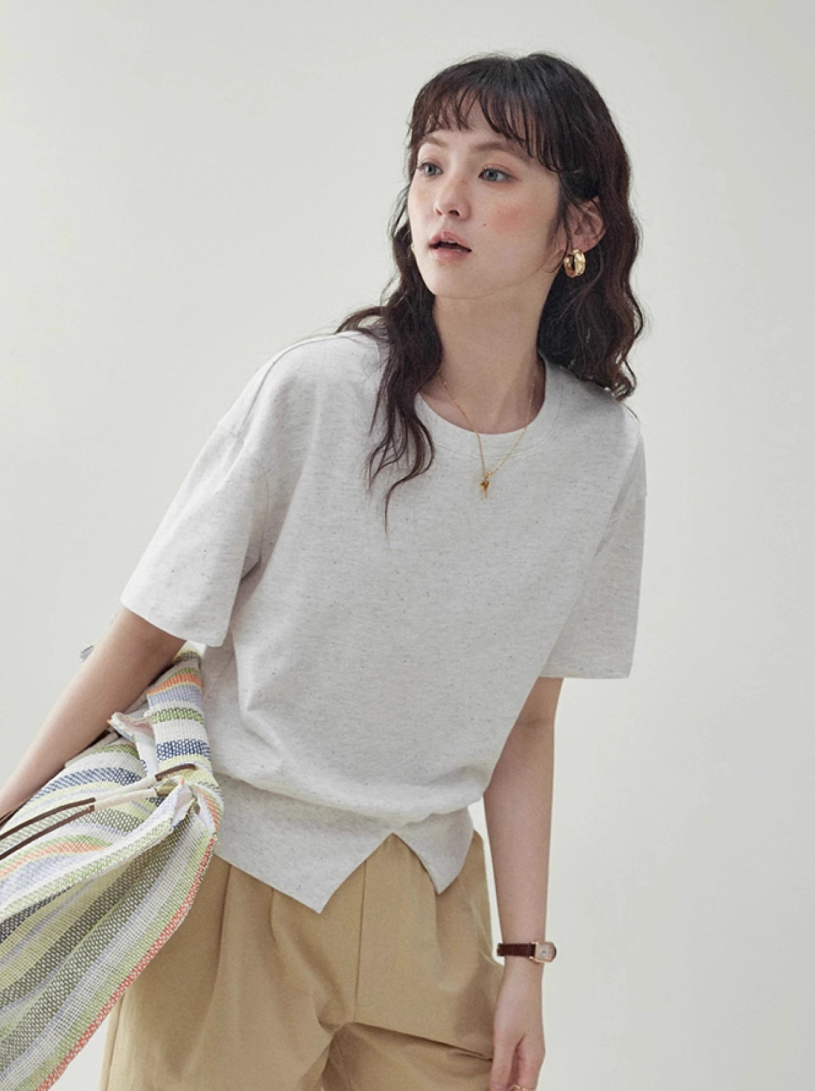 彩點短袖下擺開叉T恤女25夏季新款寬鬆圓領上衣