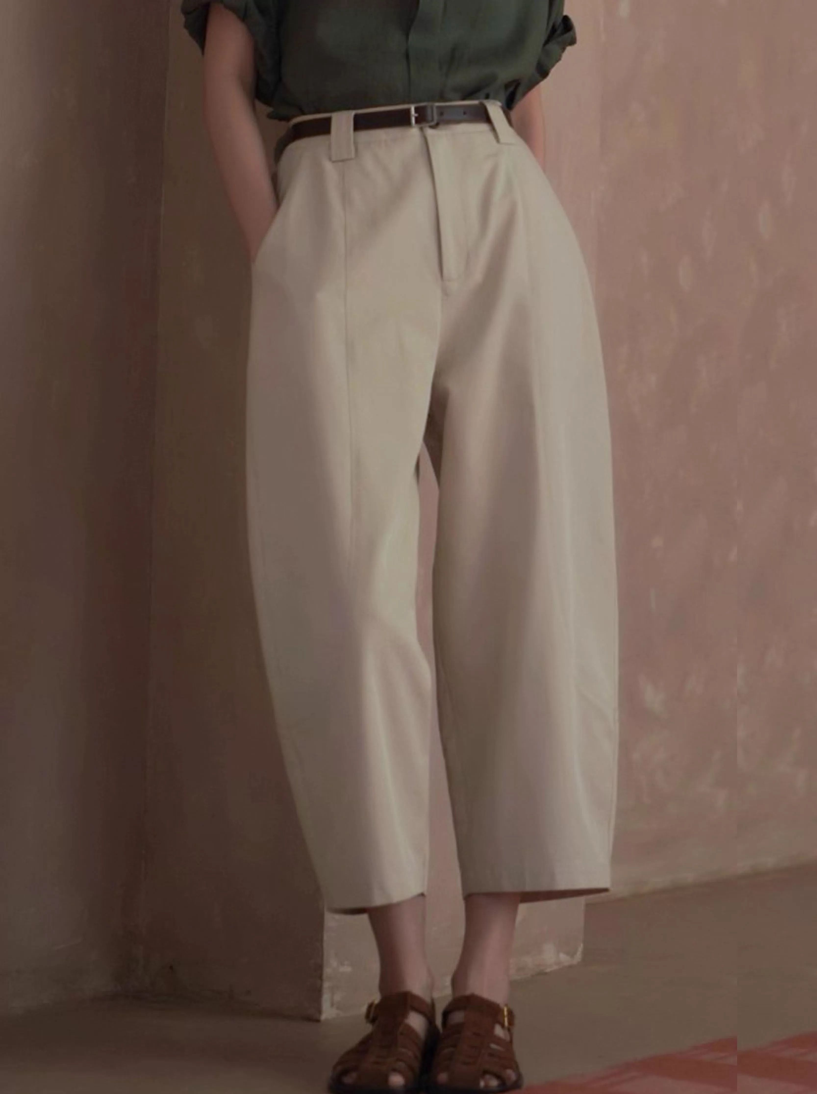 經典神級顯瘦版型薄爽挺括萊賽爾棉錐形顯瘦蘿蔔褲高腰