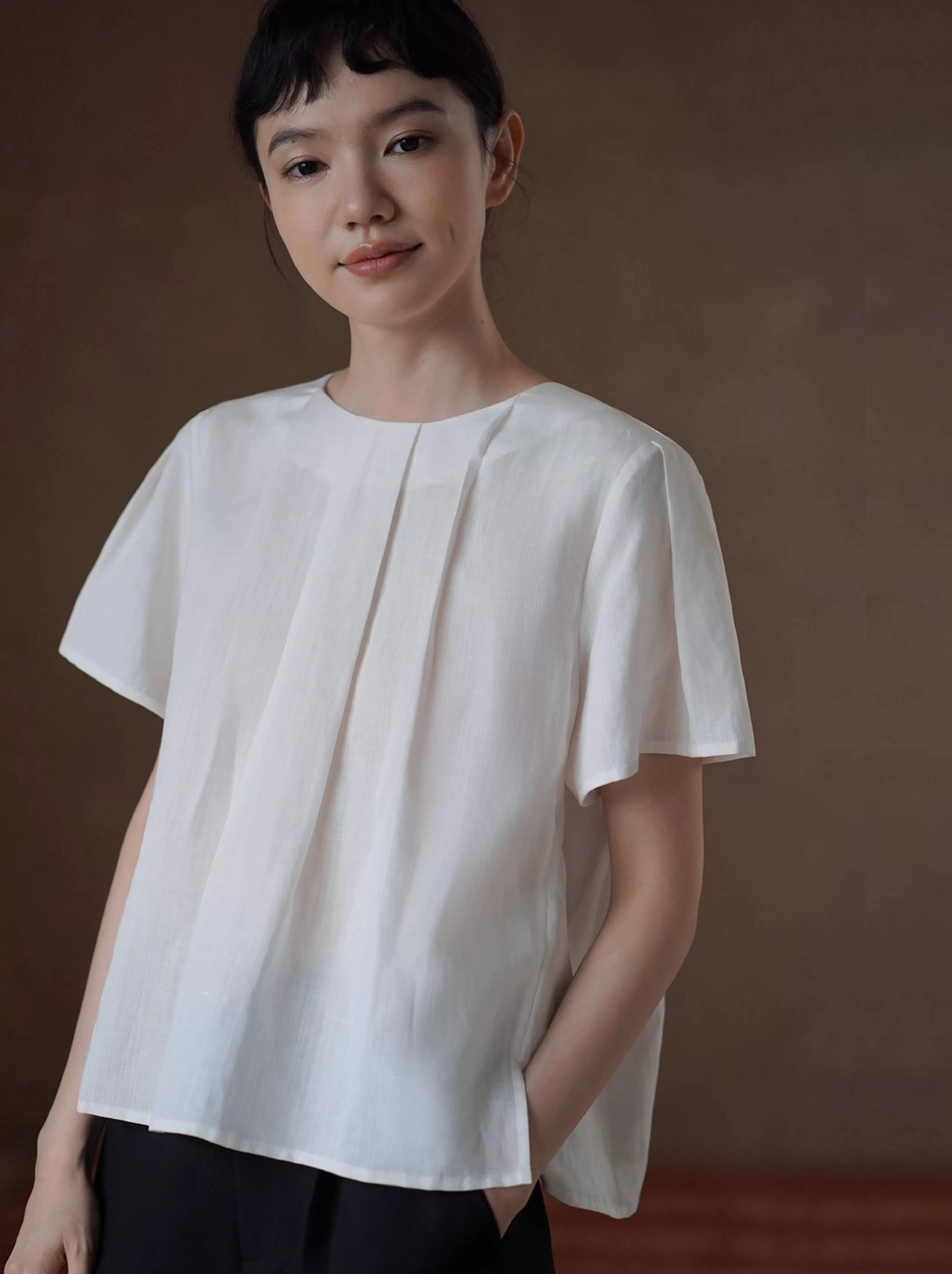 清香白檸檬上衣壓褶圓領A字顯瘦萊賽爾亞麻透氣通勤襯衫