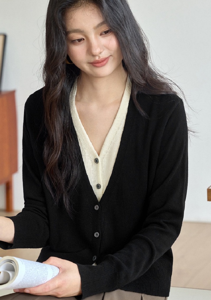 大尺碼黑色針織衫假兩件上衣高級感開襟衫