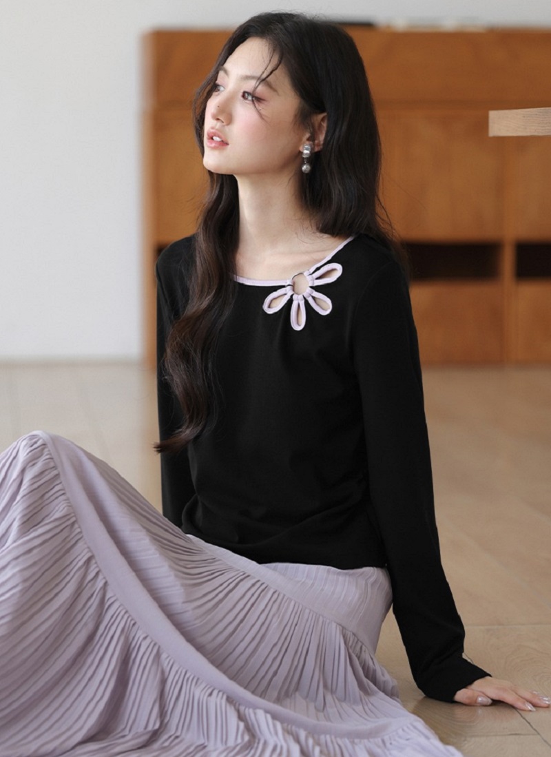 大尺寸胖mm鏤空花朵正肩長袖t恤女2025新款穿搭內搭上衣