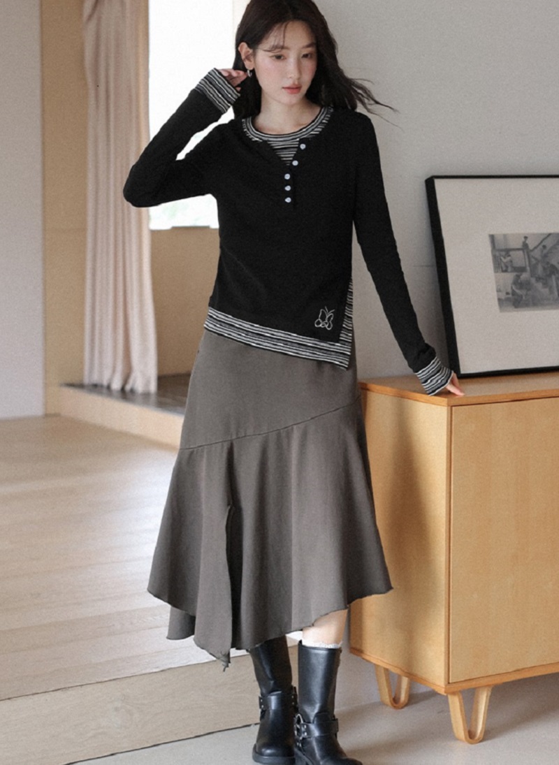 大尺碼假兩件長袖T恤條紋拼接開岔上衣