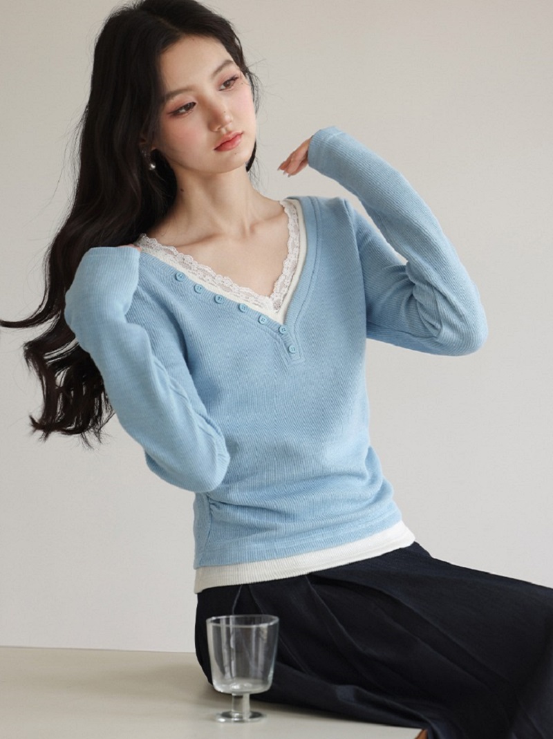 大尺碼蕾絲拼接V領針織衫女秋裝假兩件上衣