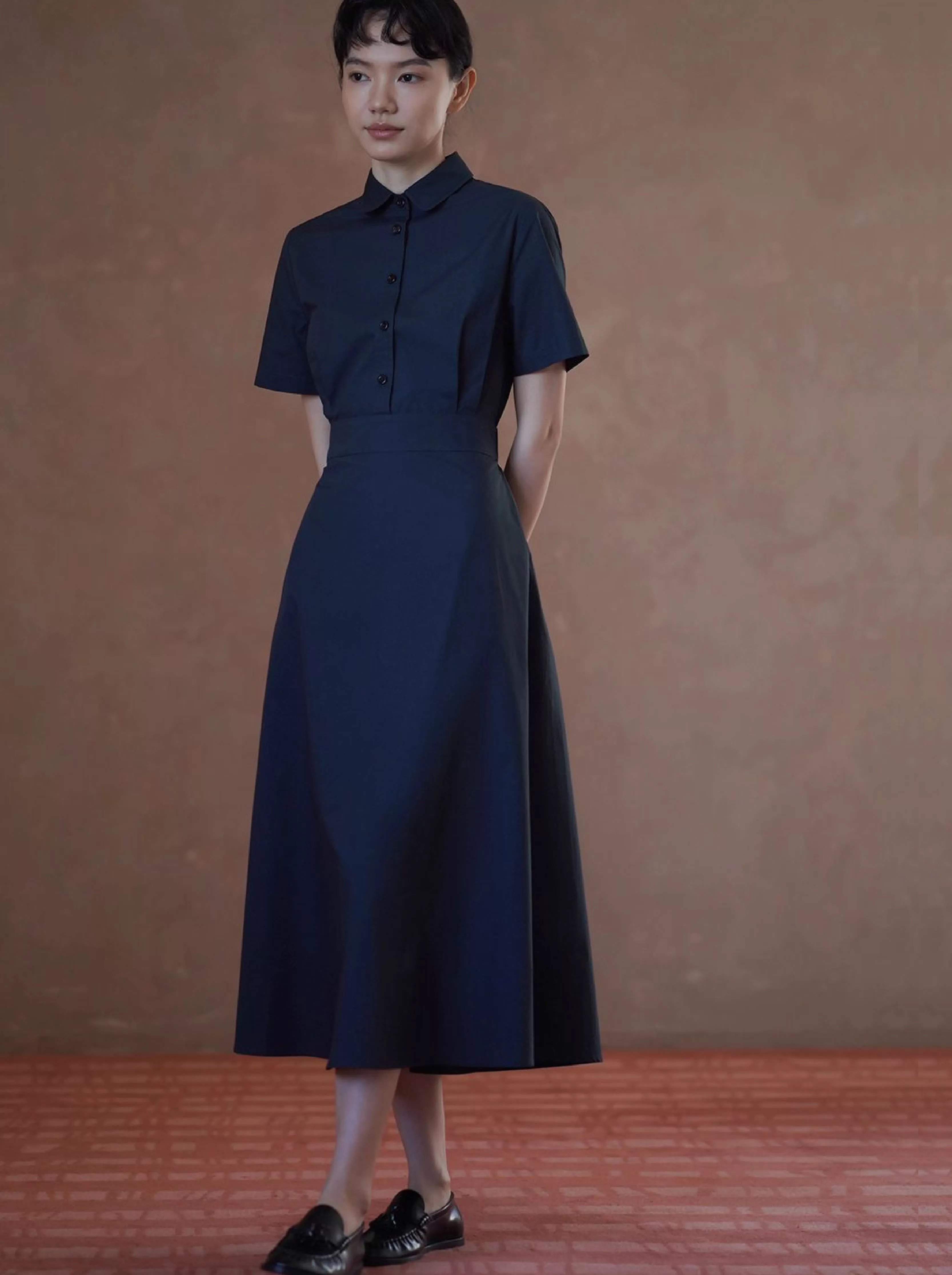 完美日常簡約通勤收腰大裙擺顯瘦遮肉梨形襯衫洋裝女