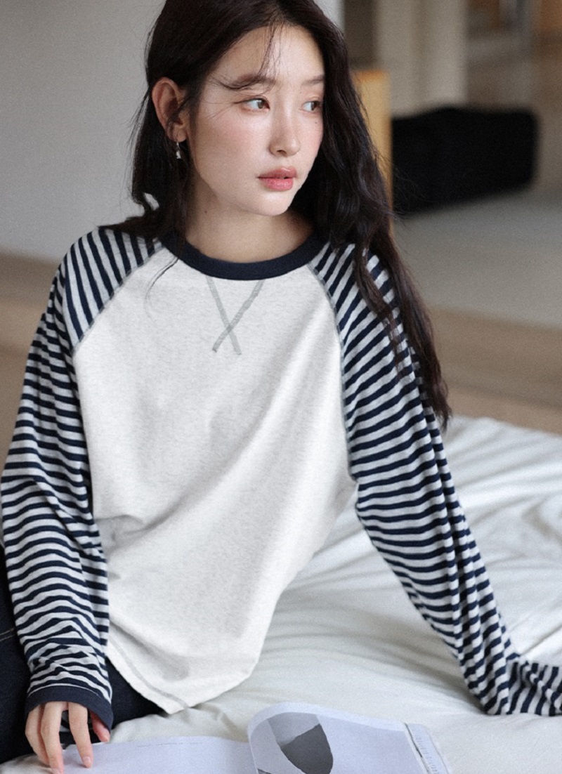 條紋長袖花灰色T恤女2025全新內搭秋裝大尺碼遮肚上衣