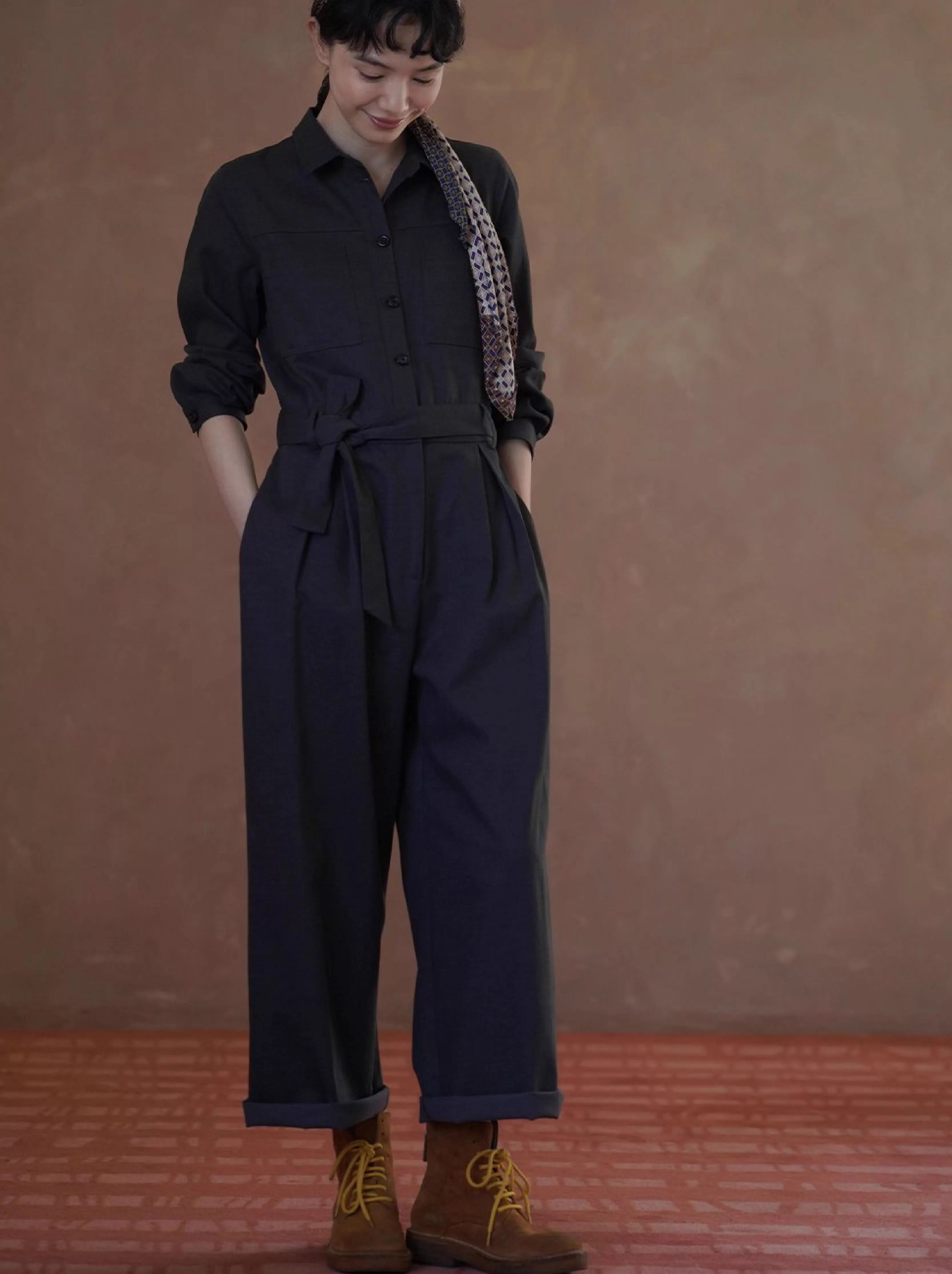 酷颯都市工裝寬鬆襯衫領闊腿顯瘦萊賽爾棉通勤連身褲