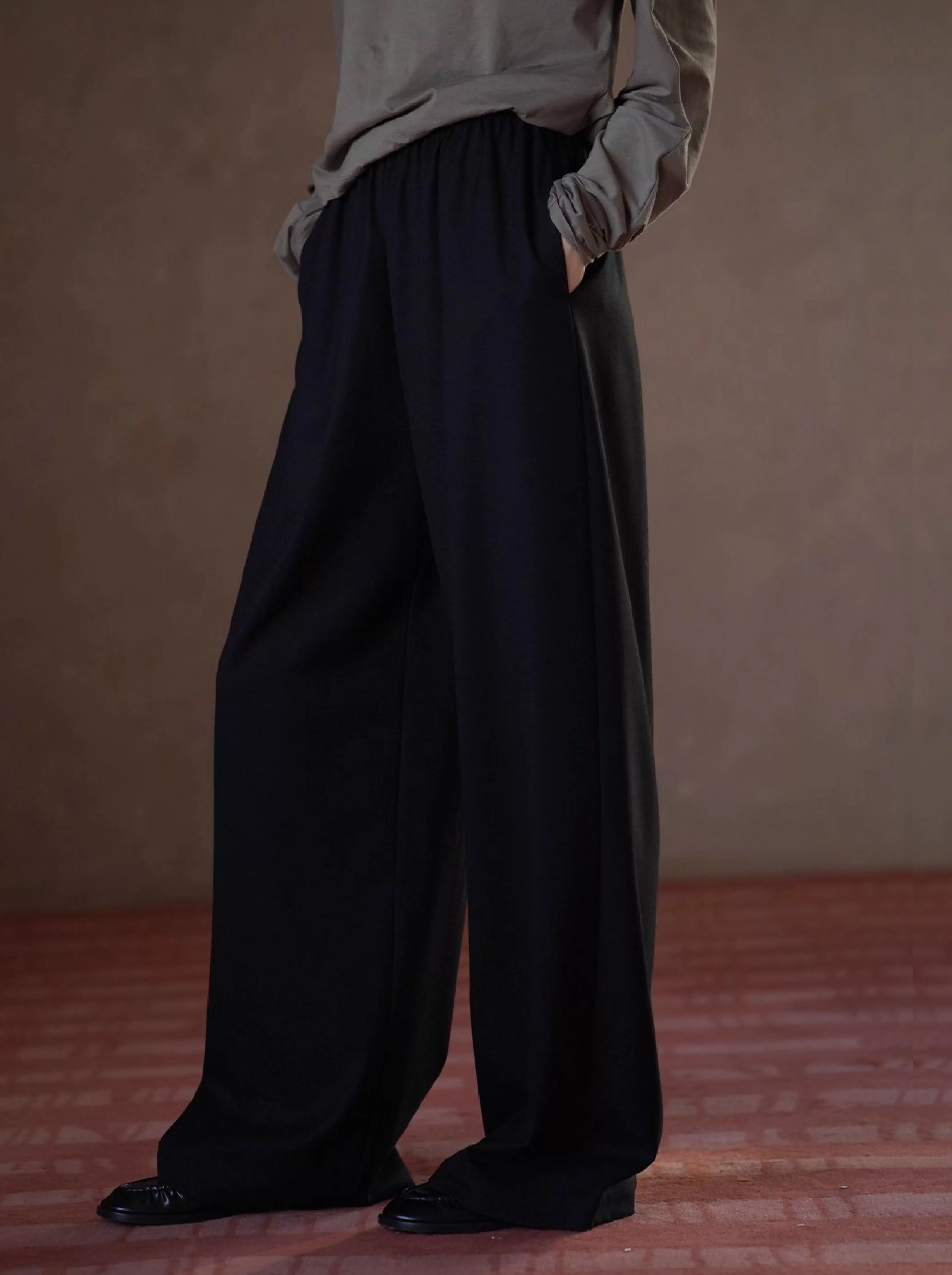 完美包容度長褲鬆緊牛筋高腰不挑人寬鬆垂爽顯瘦通勤褲