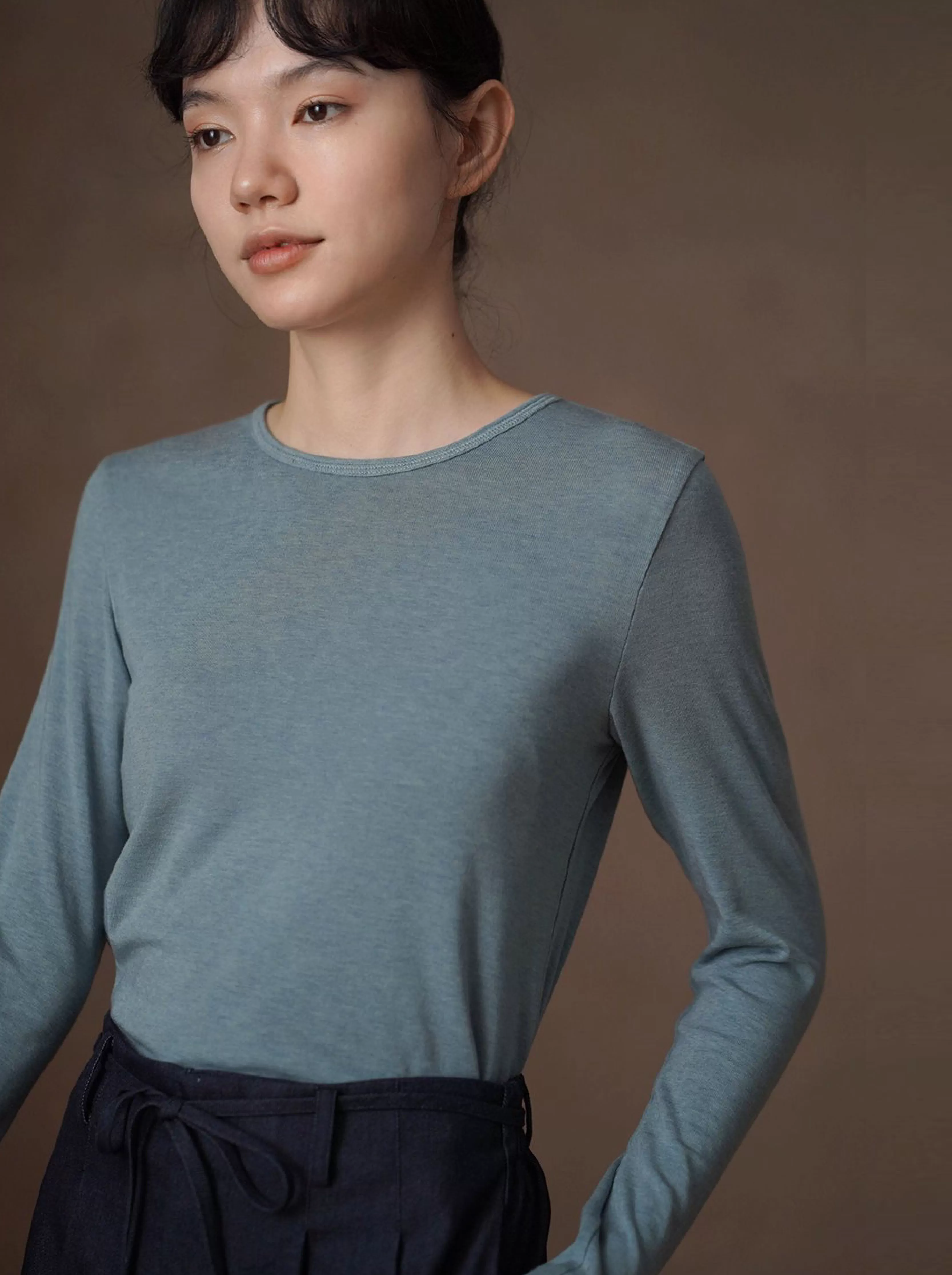 貼身保護舒適彈性軟糯親膚綿羊毛萊賽爾長袖圓領合身T恤