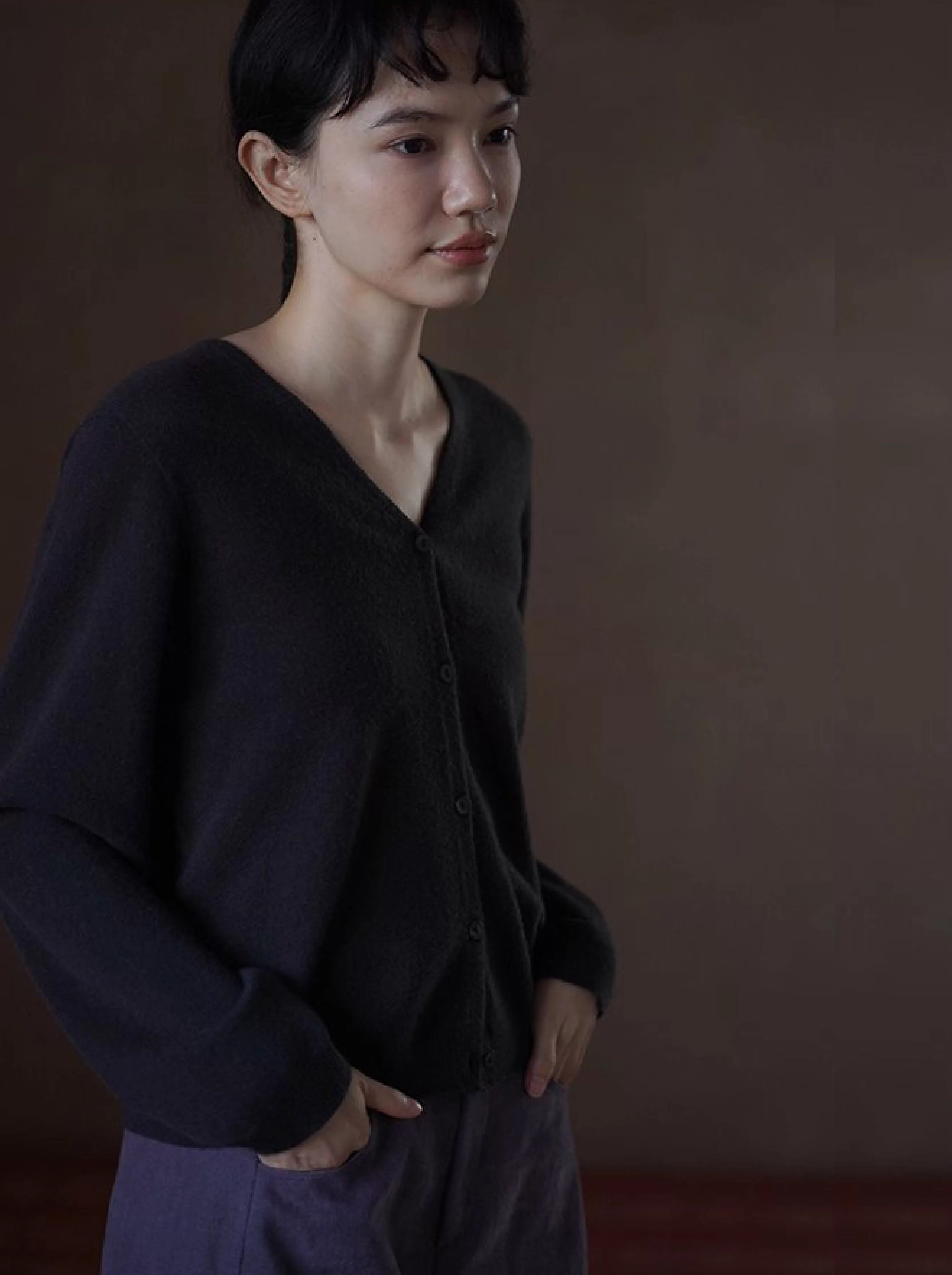 內外兼修蓬鬆軟糯100綿羊毛寬鬆V領顯瘦針織通勤外套女