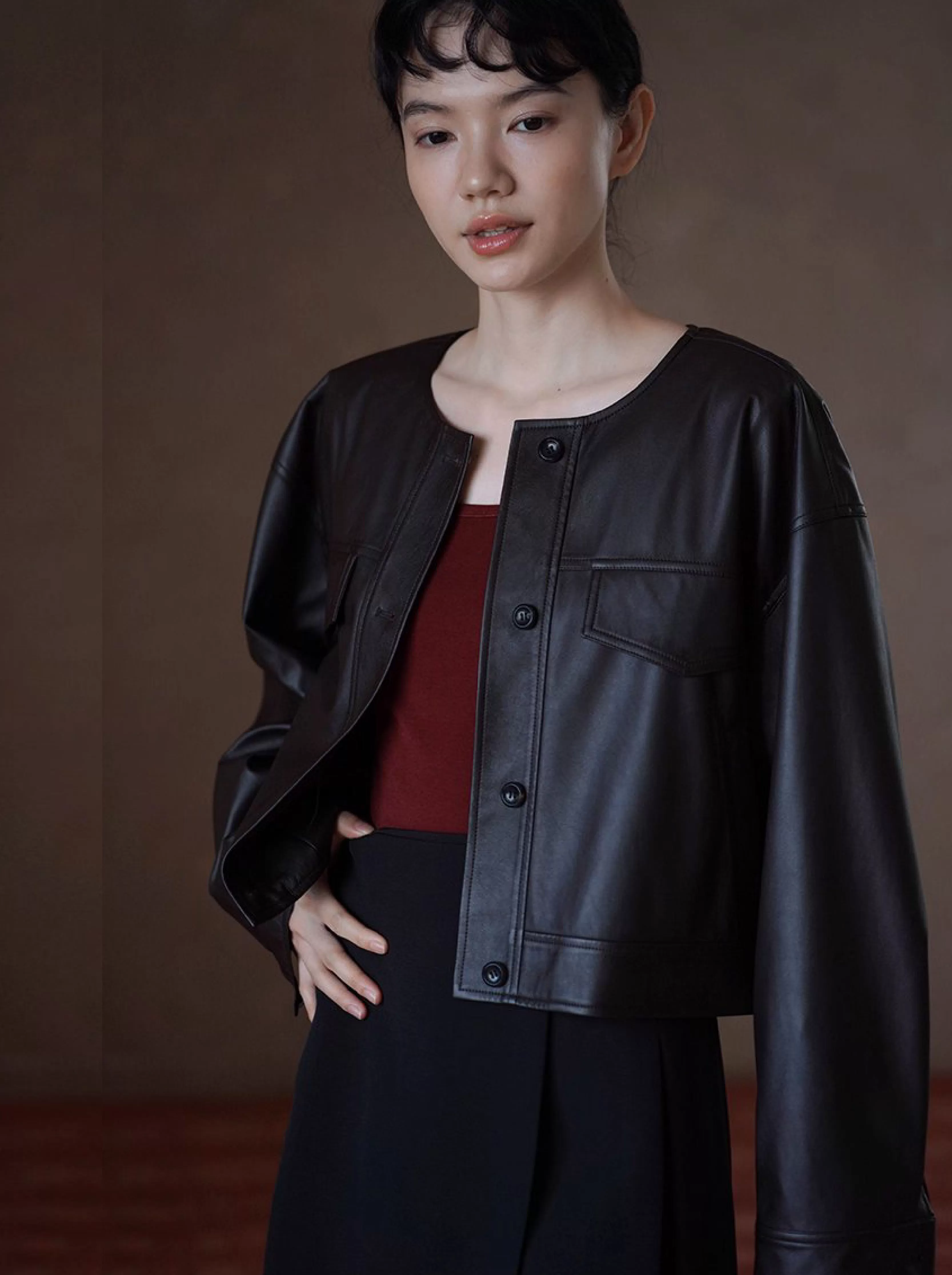 復古回潮細膩軟糯圓領廓形寬鬆顯瘦短款小個子皮衣夾克