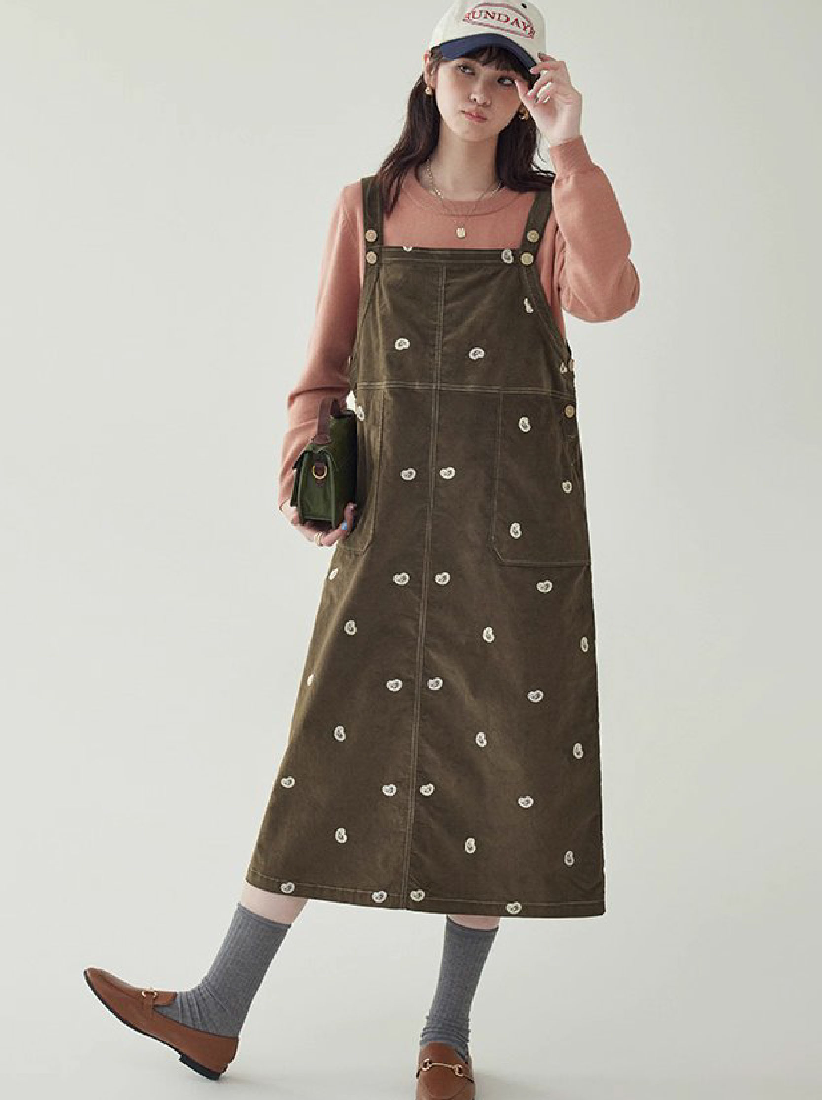 減齡刺繡純棉背帶洋裝女秋季新款後開叉a字裙