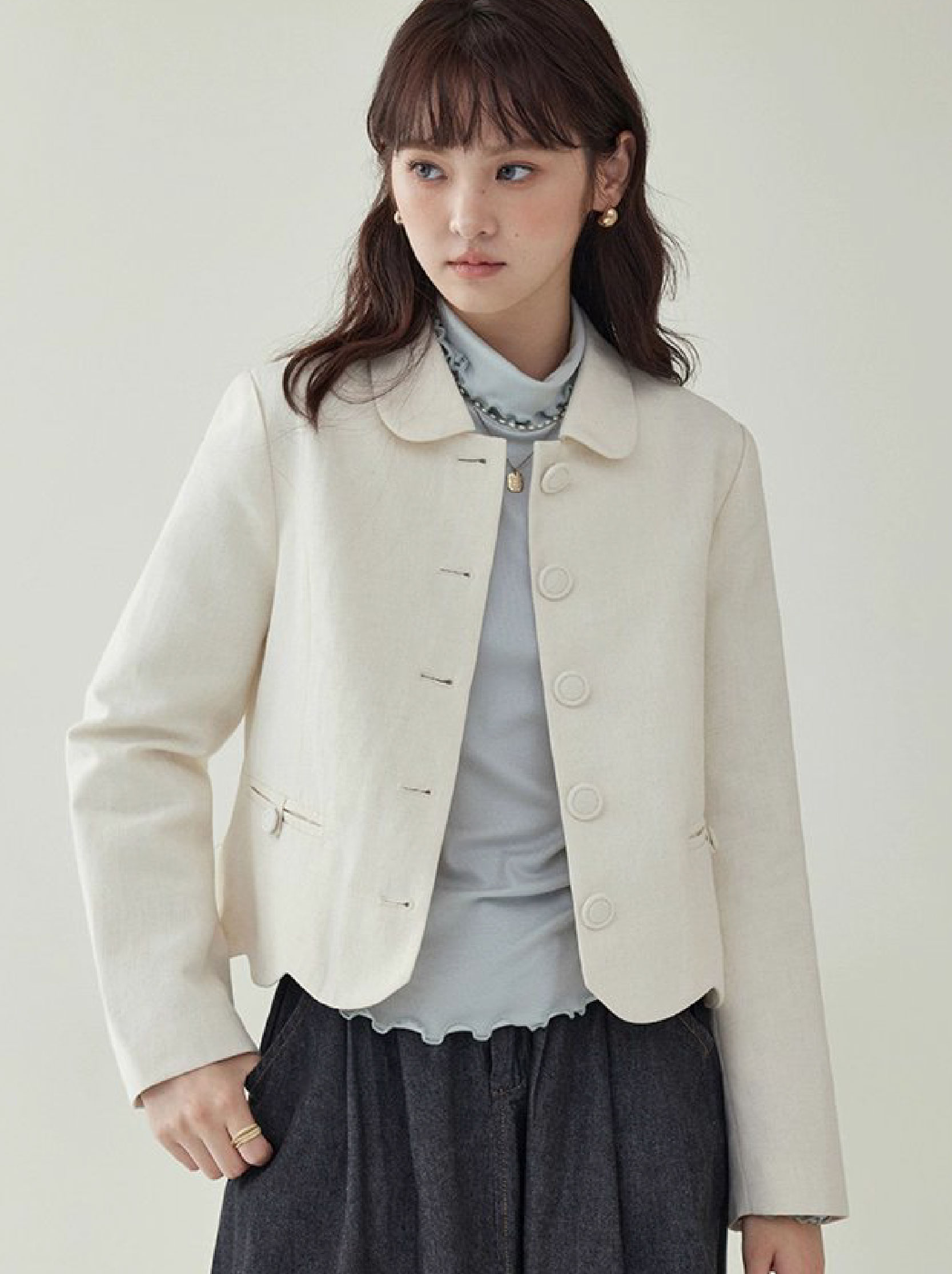 小香風純色單排扣短外套女秋新款波浪擺長袖上衣