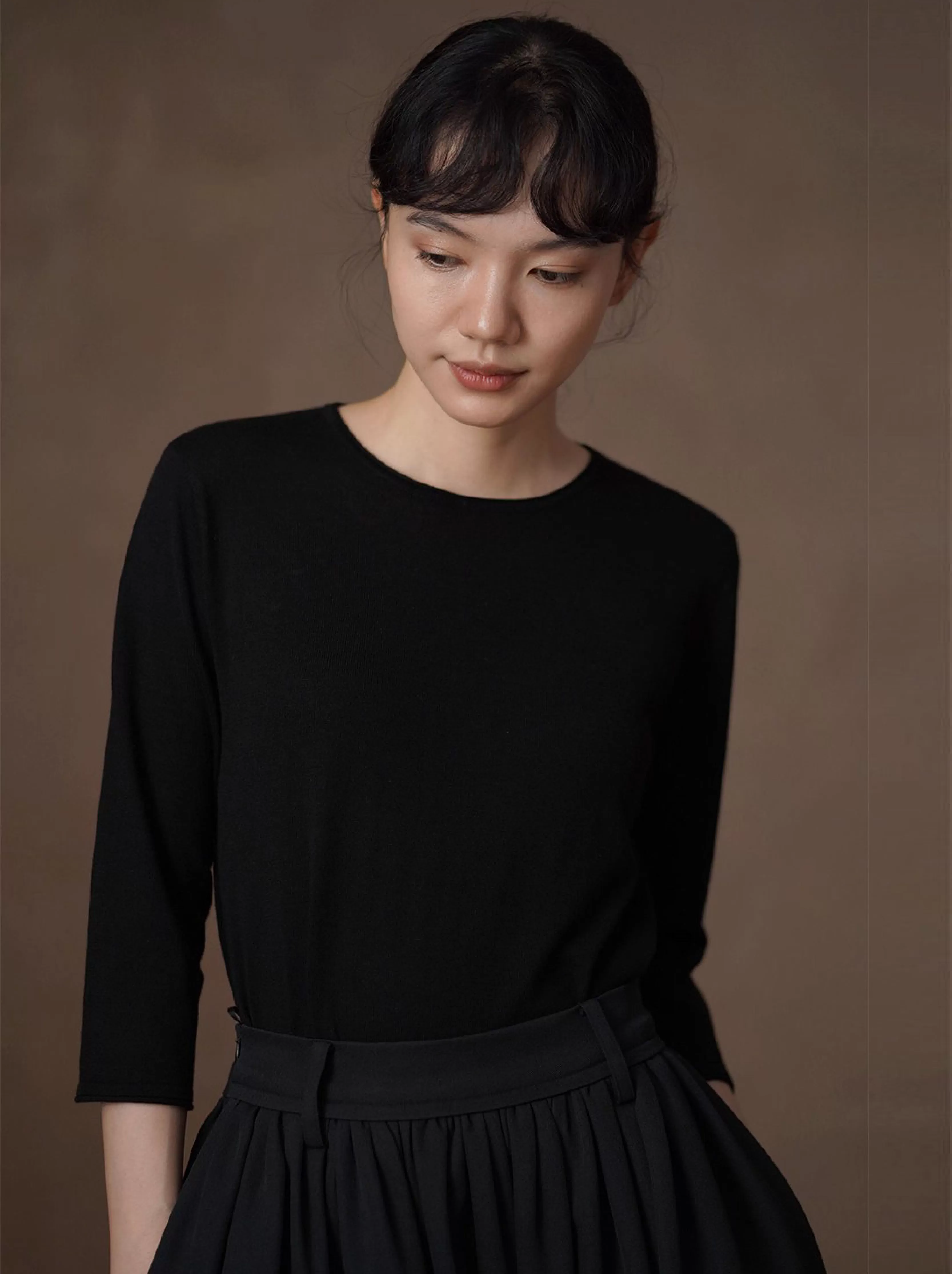 細膩呵護基礎內搭簡約柔軟羊毛混紡捲邊設計針織上衣女