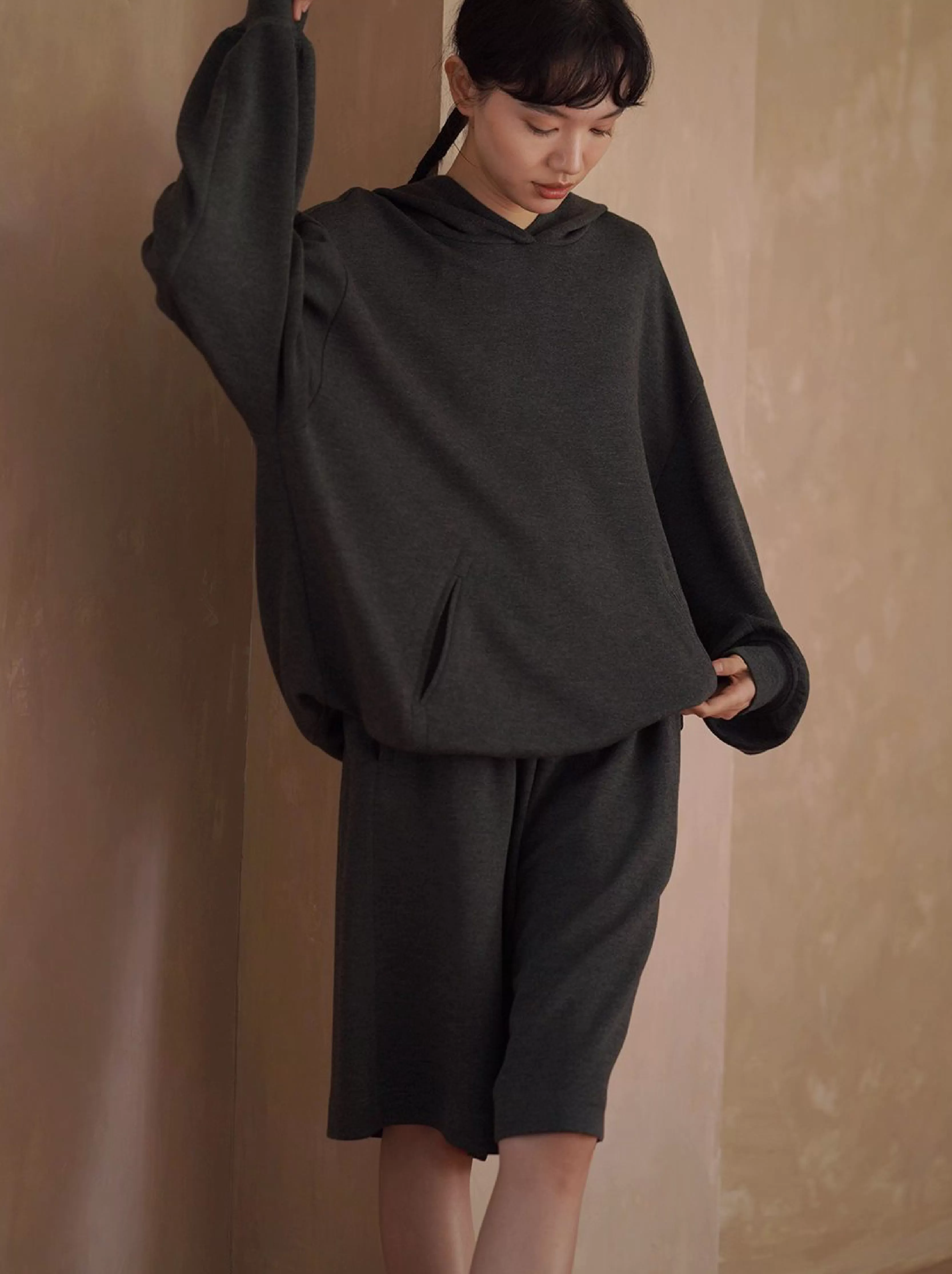 慵懶舒適無負擔寬鬆顯瘦休閒連帽衛衣高腰遮肉短褲套裝