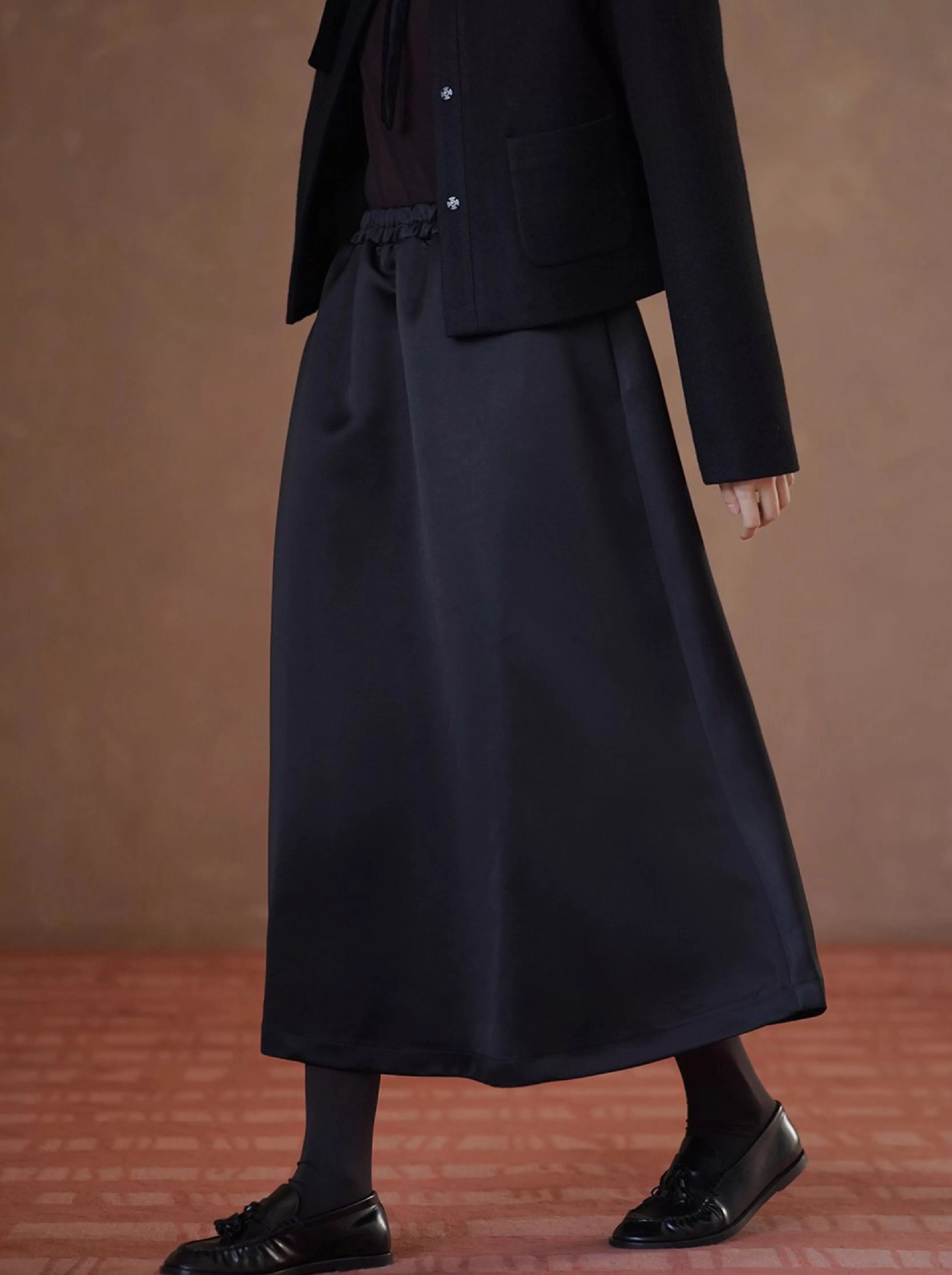 羅馬假日流光緞面貴氣高腰顯瘦遮肉蓬蓬A字通勤半身裙女