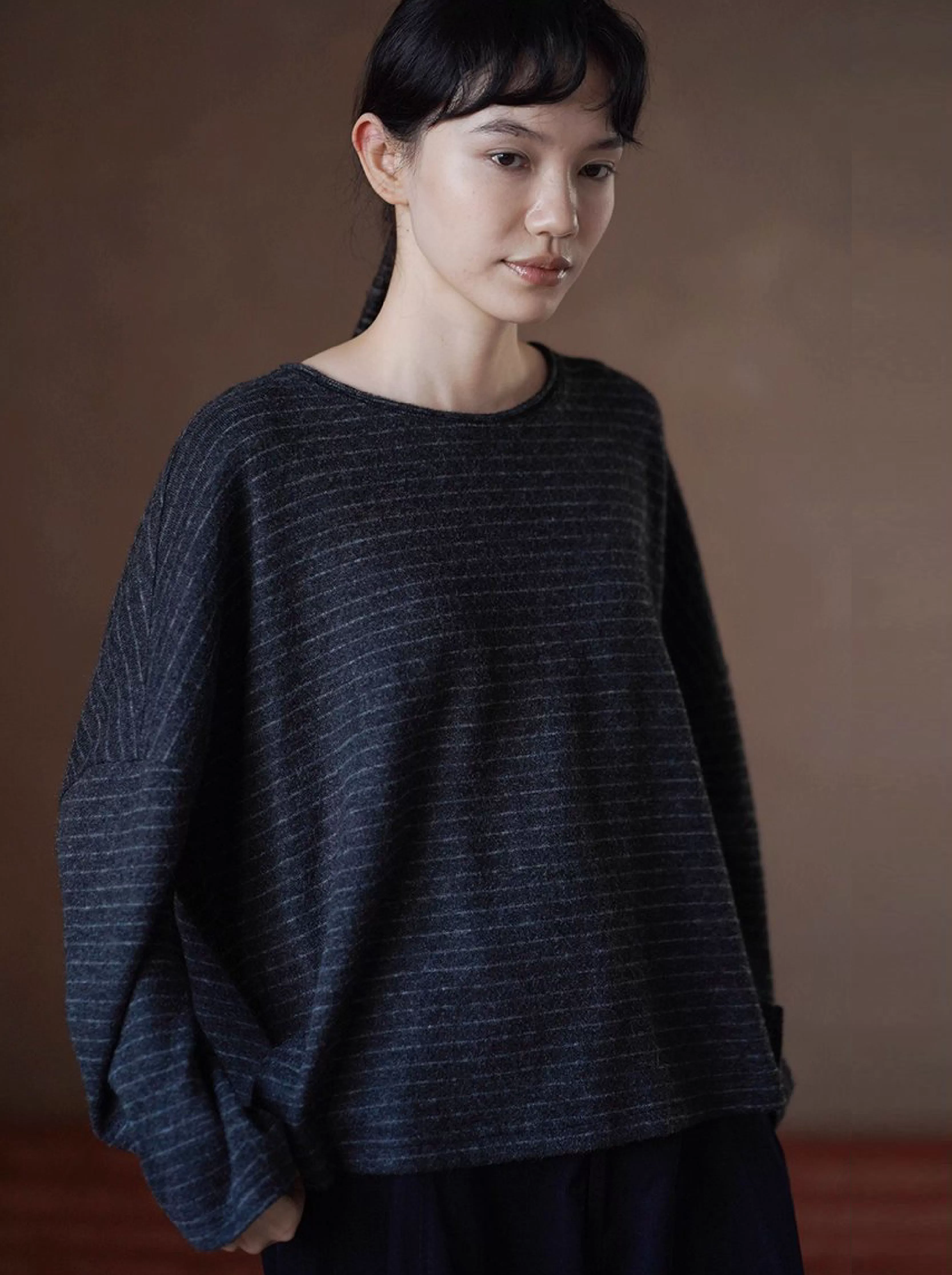 圖紙黑灰白條紋長袖軟糯羊毛混紡基礎寬鬆落肩顯瘦T恤女