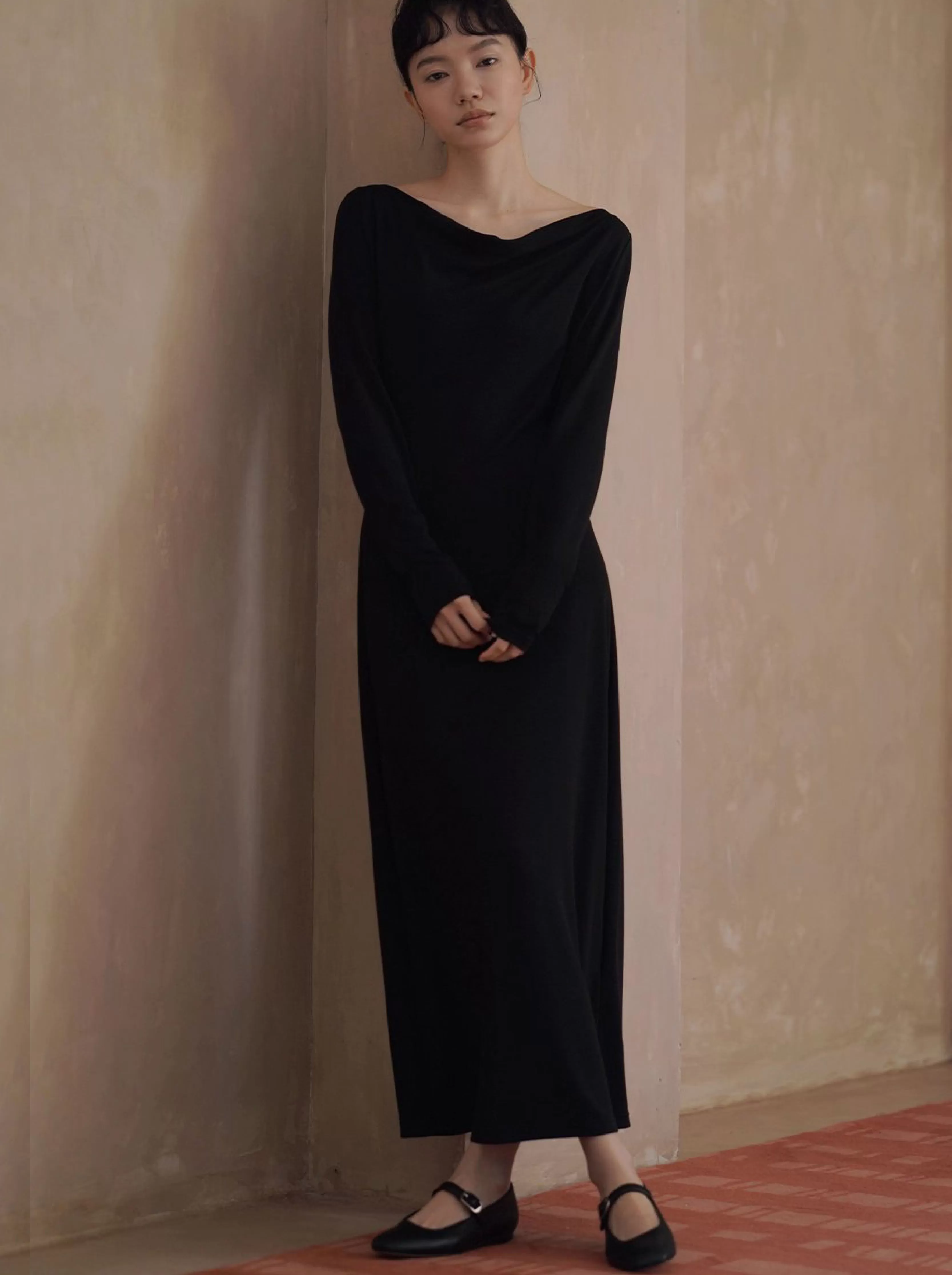 進階優雅巨顯瘦氣質蕩領彈性合身洋裝通勤長裙女