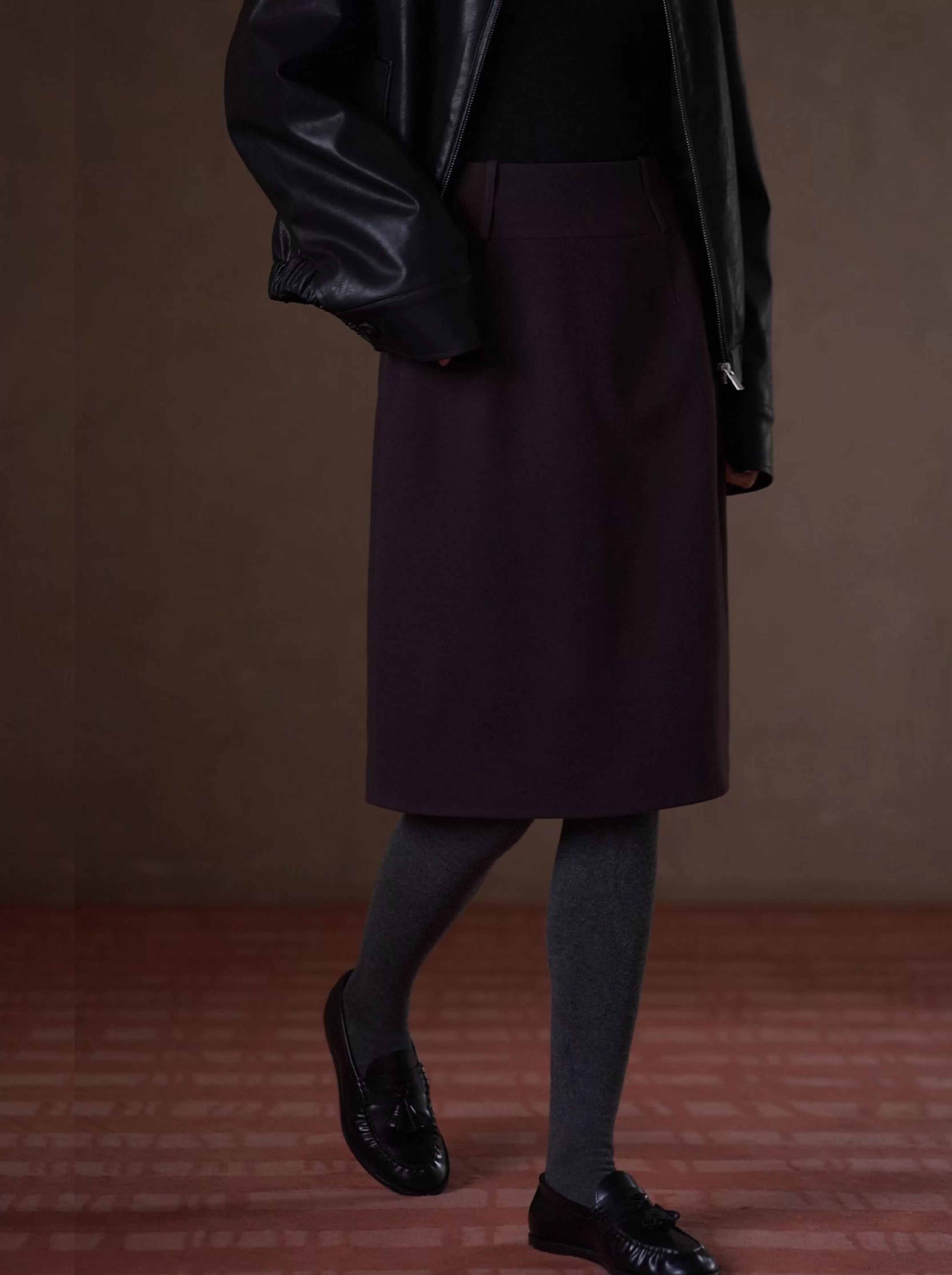 出彩配色優雅穿搭班身親高腰直筒通勤顯瘦寬腰頭裙女