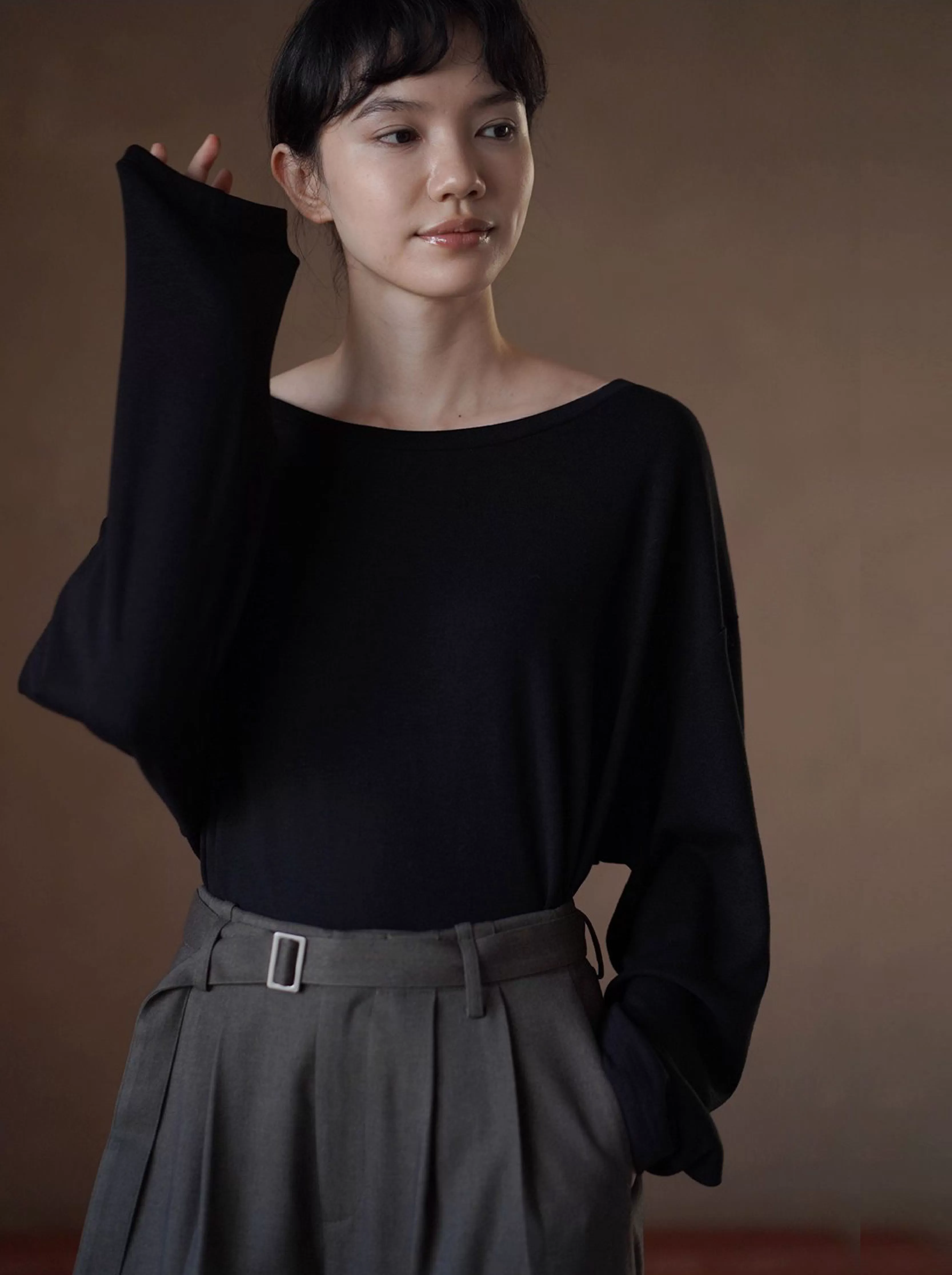 柔軟的慵懶感寬鬆無負擔船領內搭T恤垂感彈性顯瘦上衣女