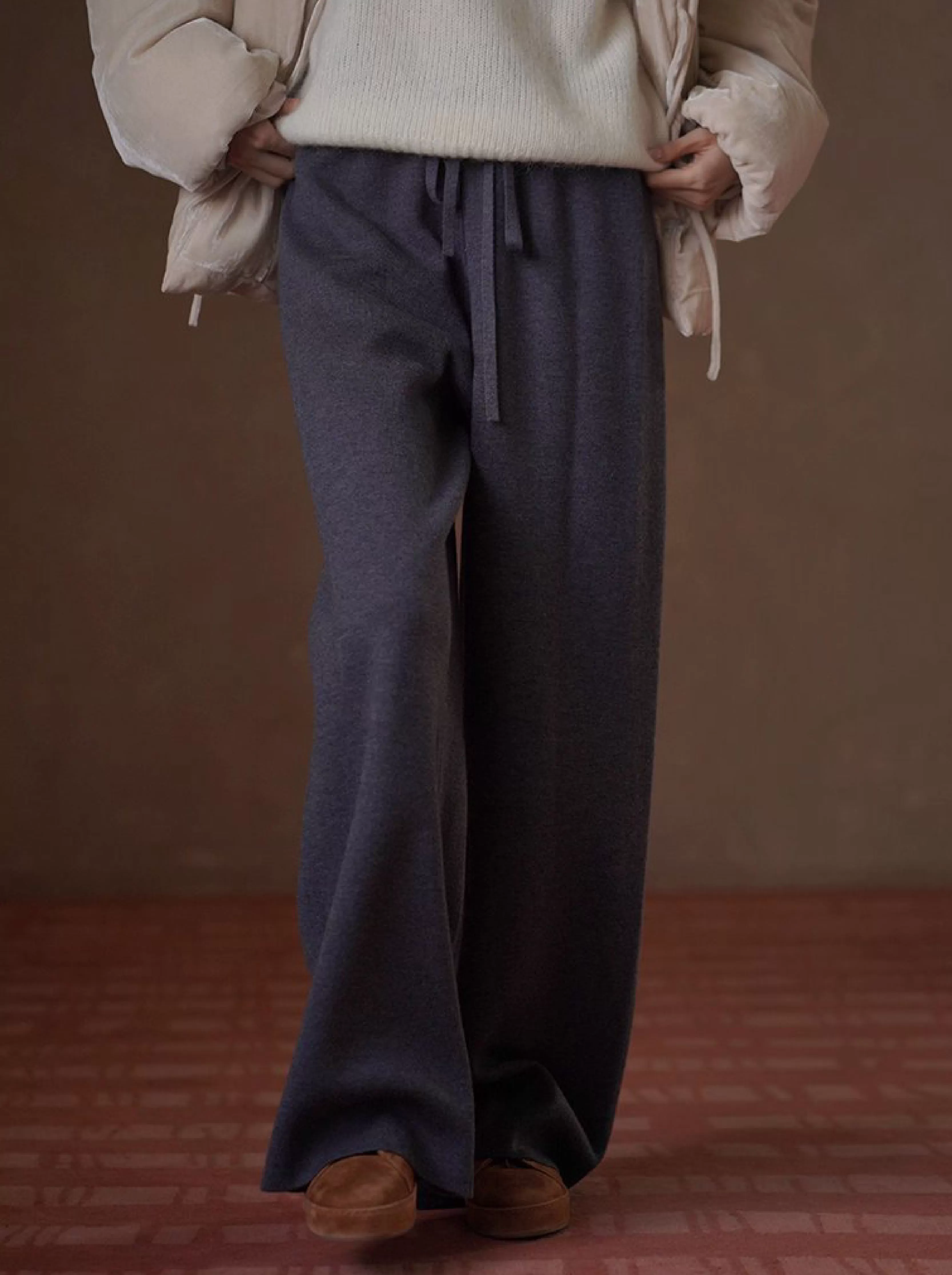 不畏冷空氣溫暖紅外線升溫垂感寬鬆顯瘦高腰針織通勤長褲