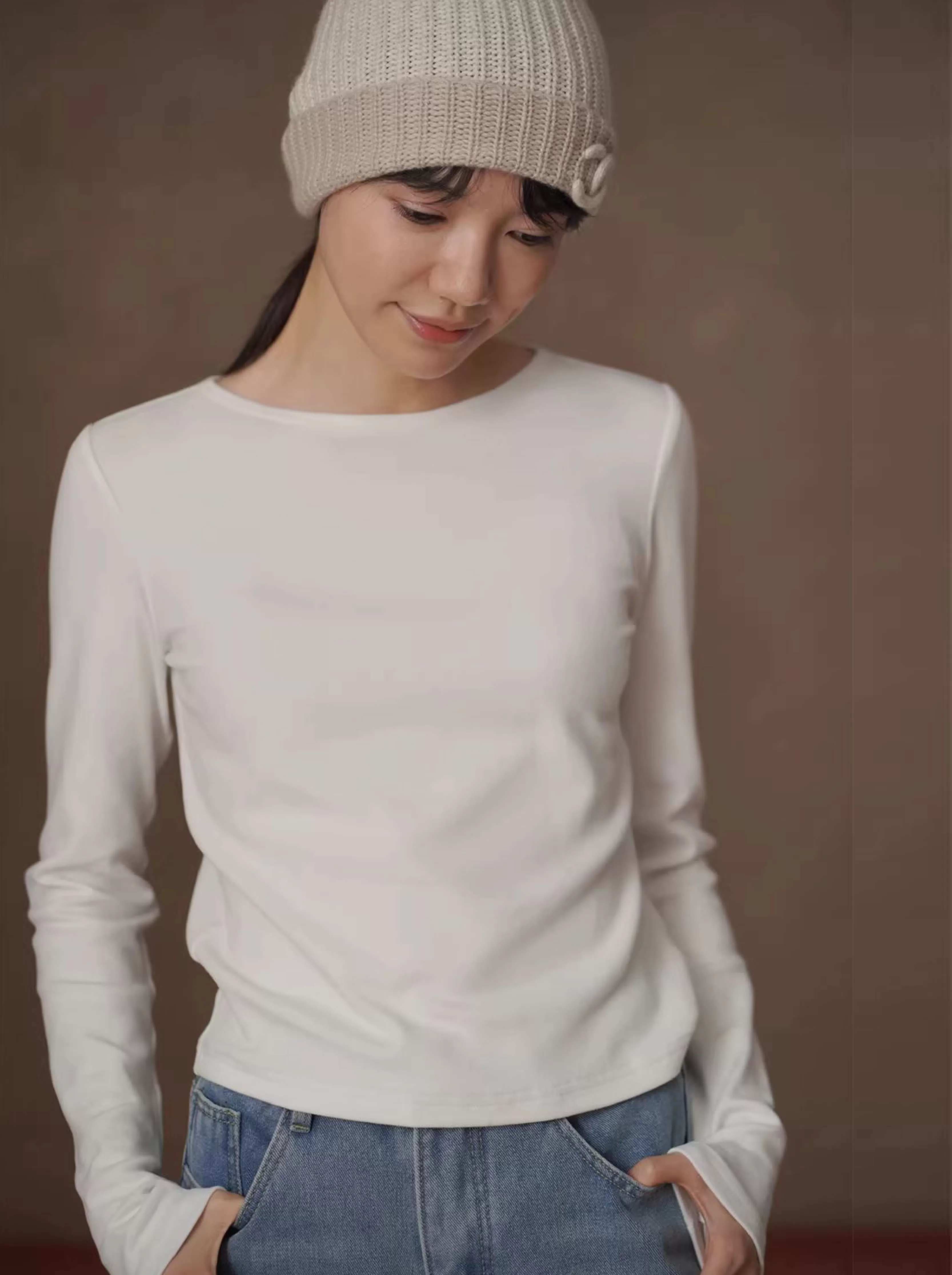 入冬衣櫥基本款彈性棉感圓領合身親膚長袖加厚T恤內搭女