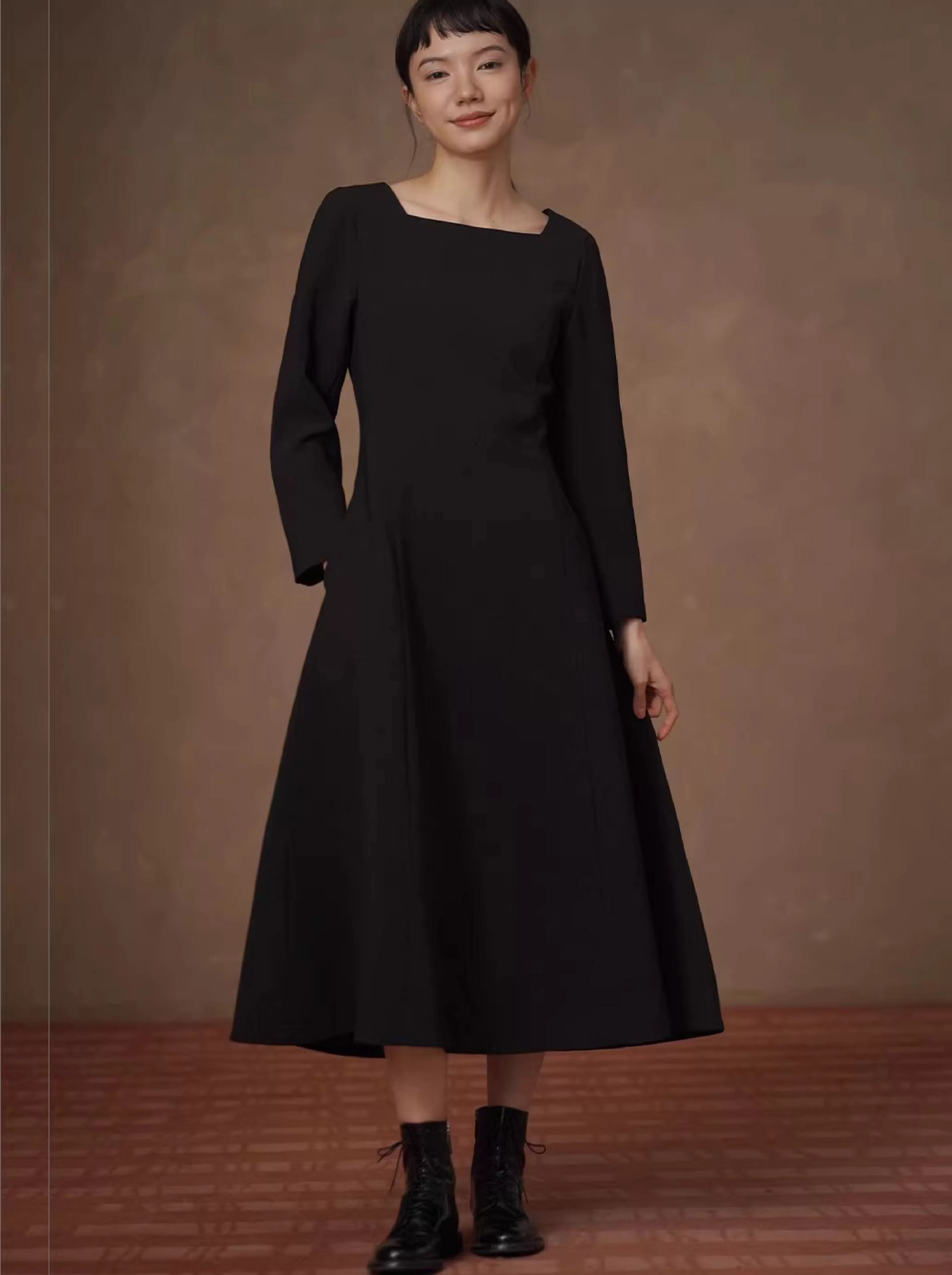 高定級小黑裙抗皺骨感垂順優雅公主線收腰大裙擺洋裝