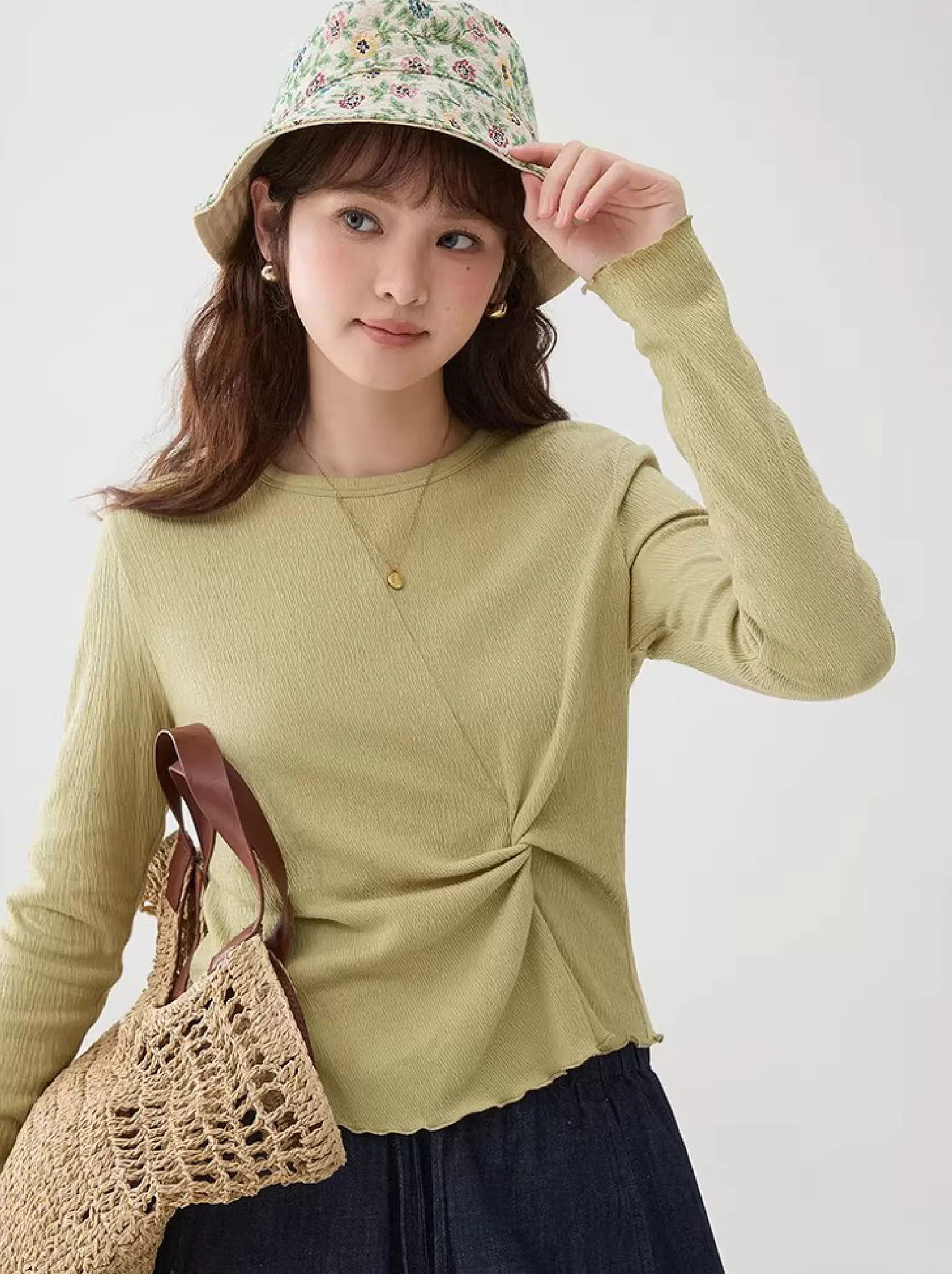 肌理感純色扭結修身T恤女春季新款蕾絲長袖上衣