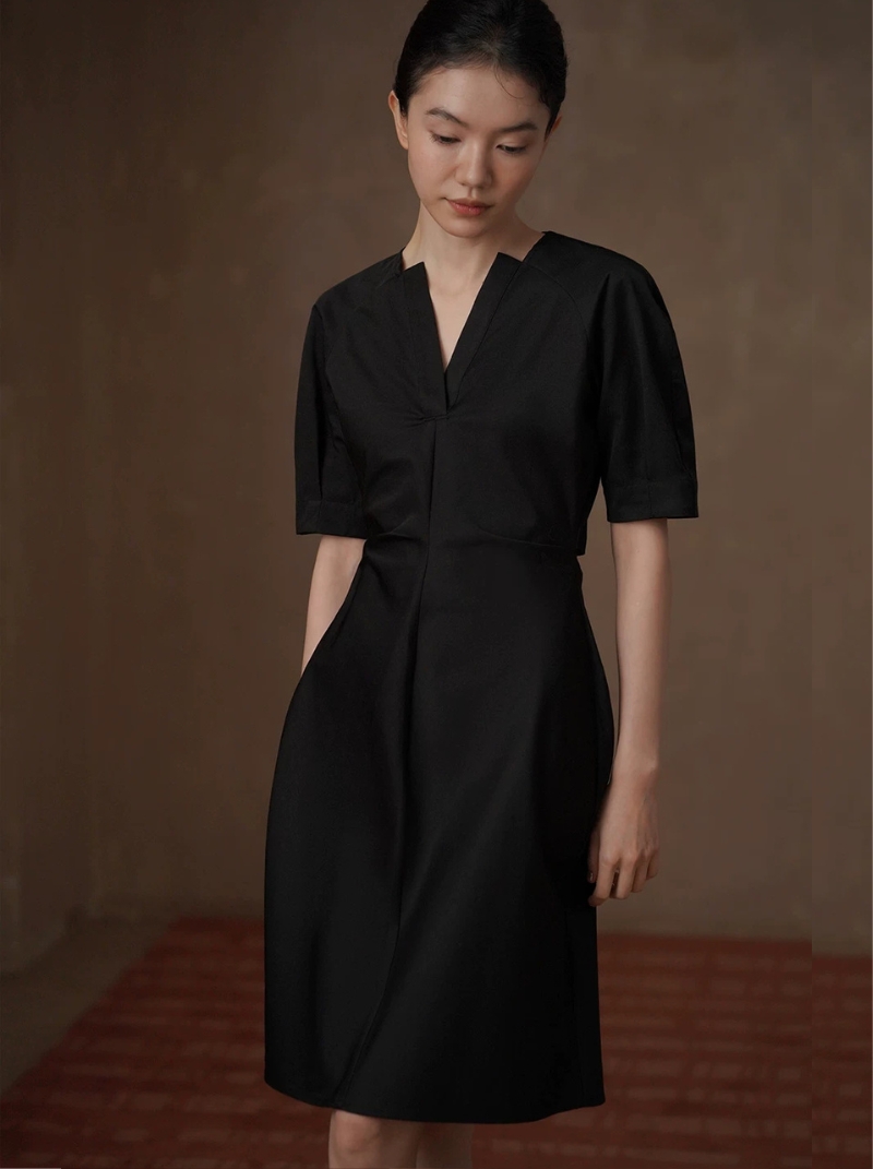 極簡廓形收腰剪裁寬鬆羊腿袖通勤短款顯瘦小個子洋裝