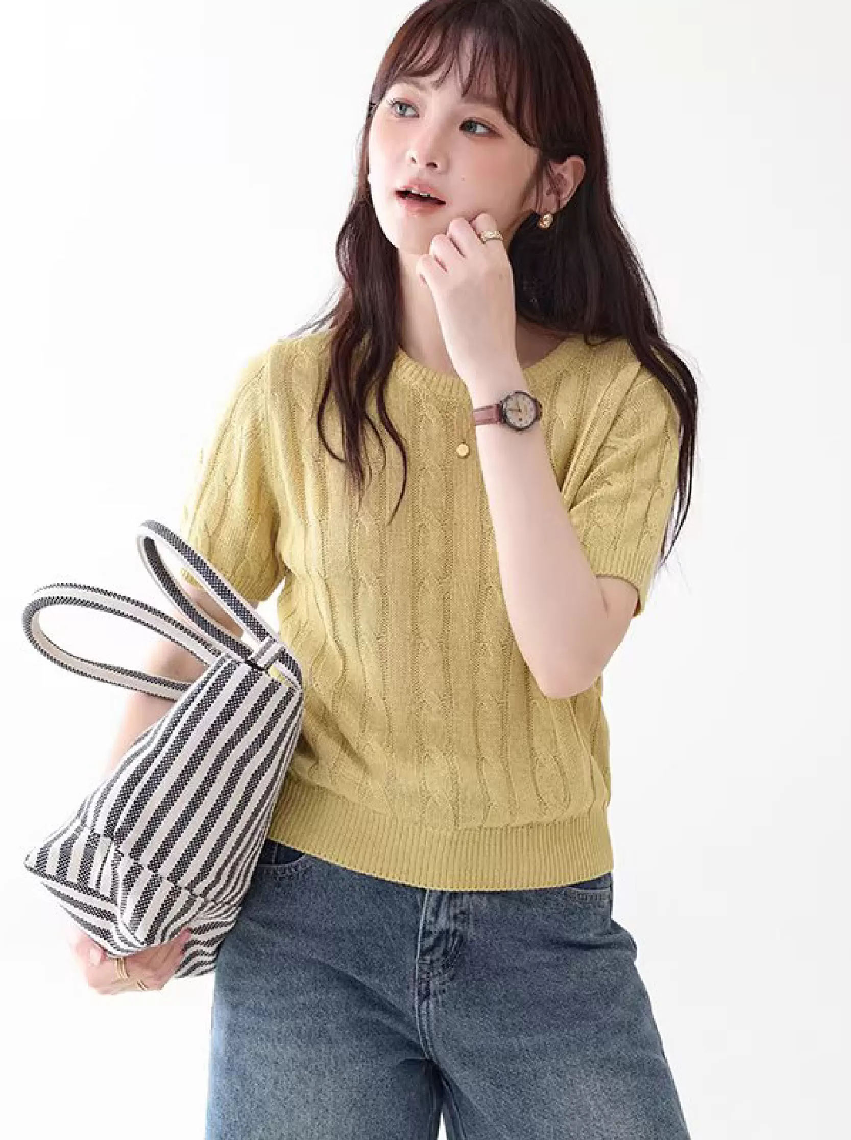 慵懶純色扭花短袖圓領針織衫女夏季新款簡約透氣上衣