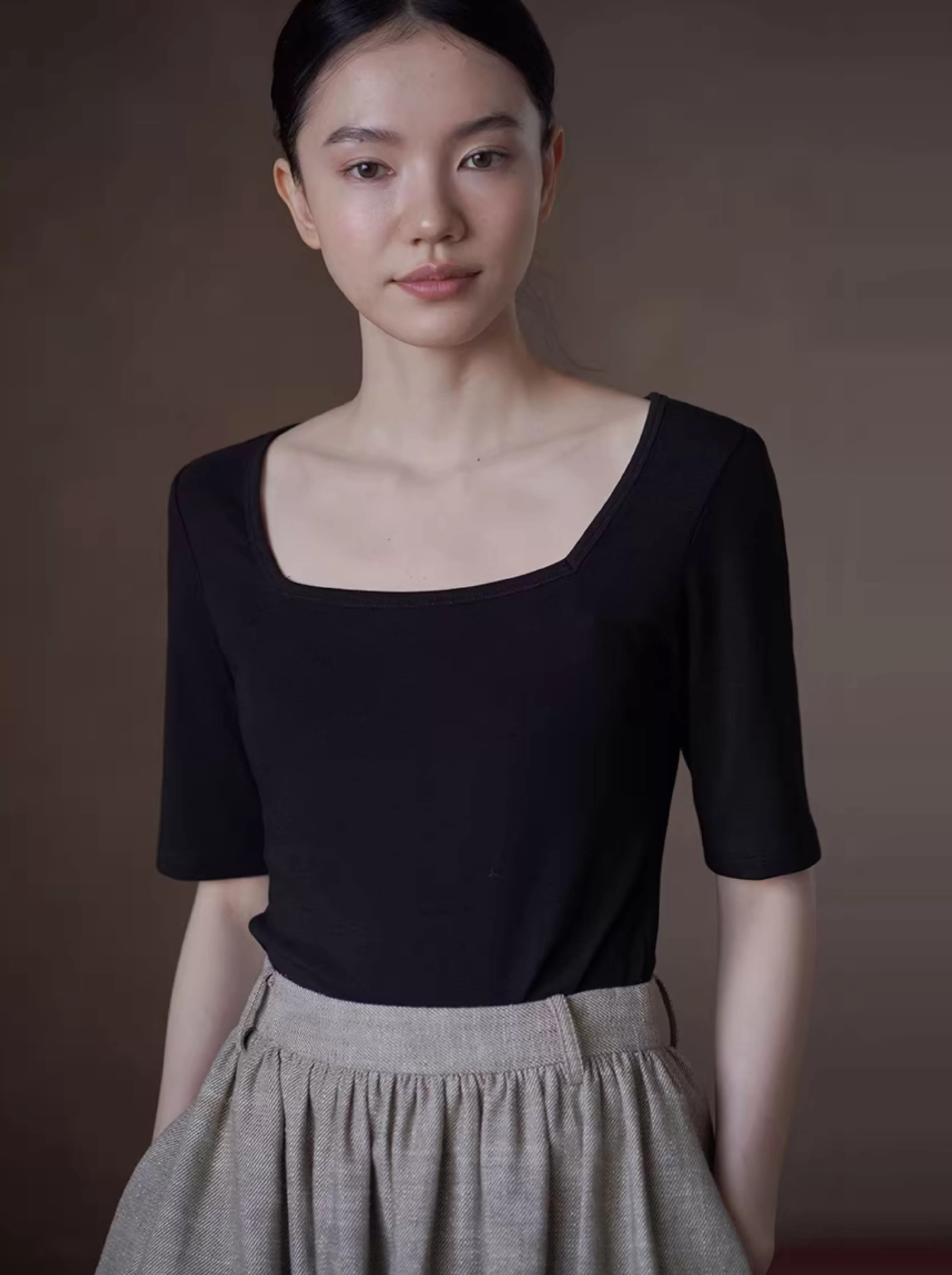 天鵝湖優雅氣質上衣方領中袖通勤顯瘦不挑人彈性修身T恤