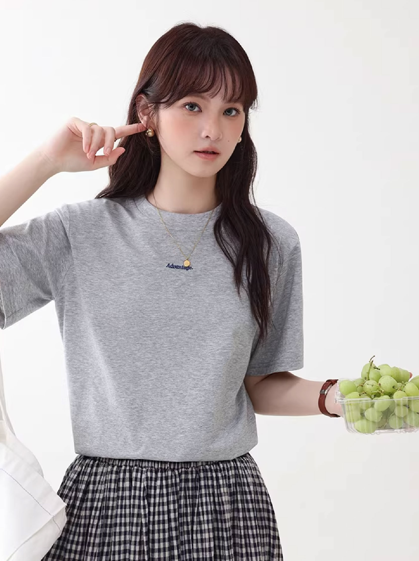 簡約英文刺繡正肩短袖T恤女夏新款寬鬆圓領百搭上衣