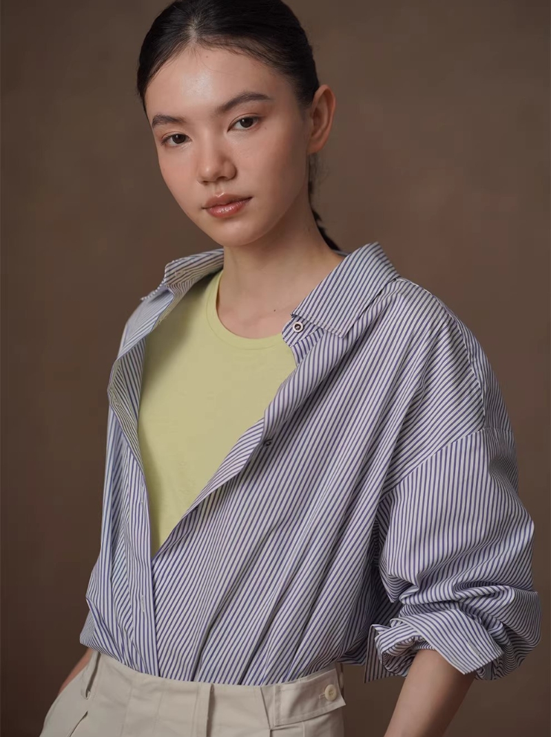 清新法式藍白條紋親膚棉感通勤寬鬆顯瘦疊穿翻領襯衫女