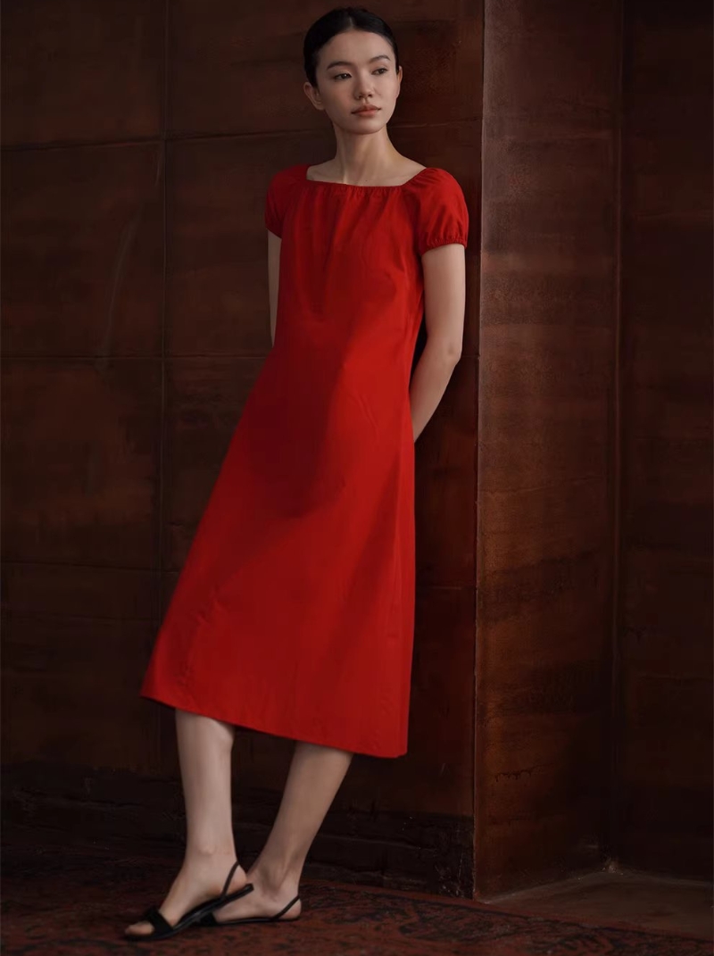 莉莉安的夏巨顯白100棉挺括立體裙型顯瘦方領氣質洋裝