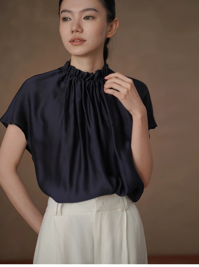 品質光澤緞感垂墜順滑捏褶花邊立領通勤顯瘦蝙蝠袖襯衫