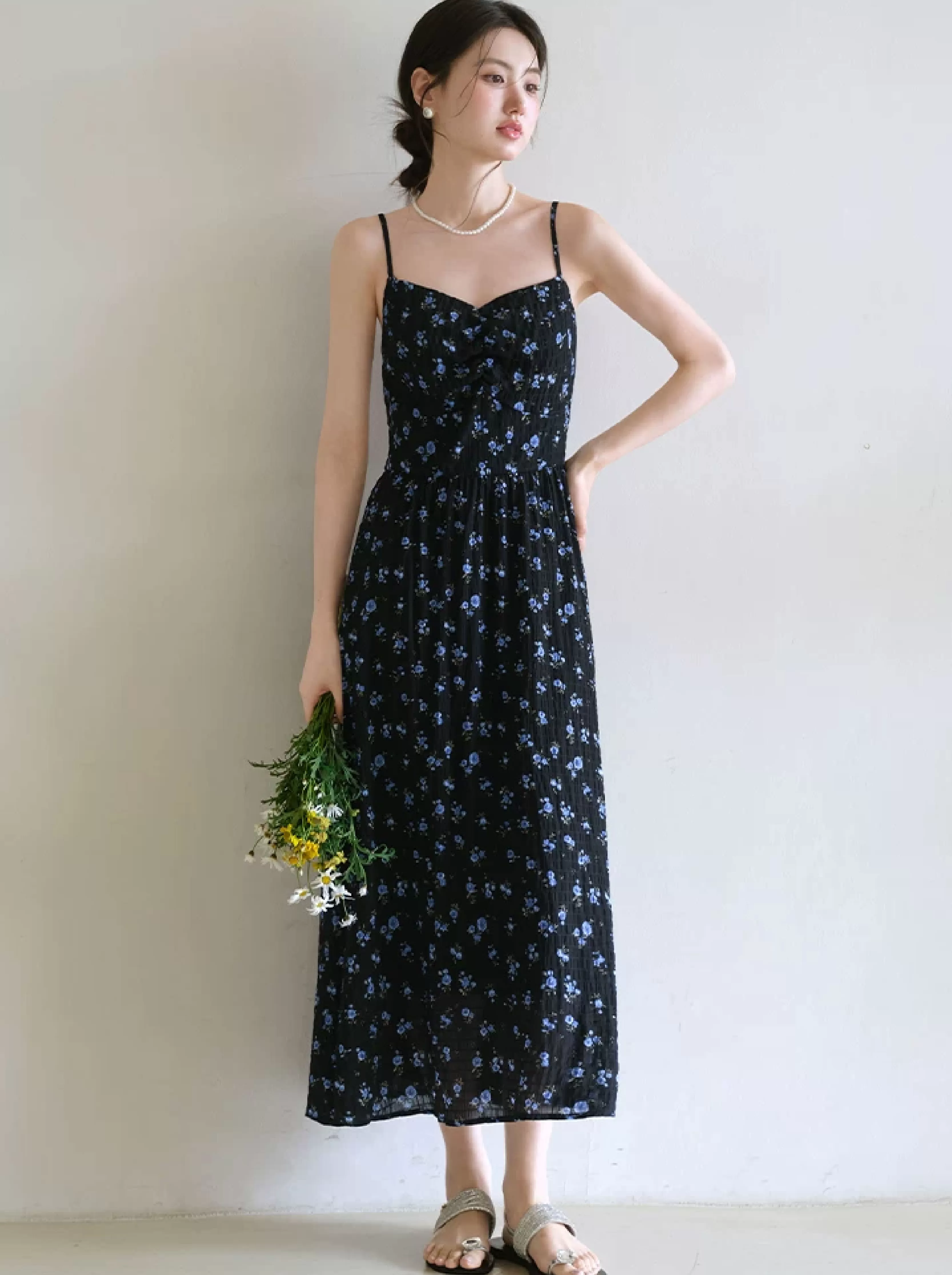 法式度假風洋裝吊帶碎花裙女2026新款大尺碼胖mm巨好看裙子