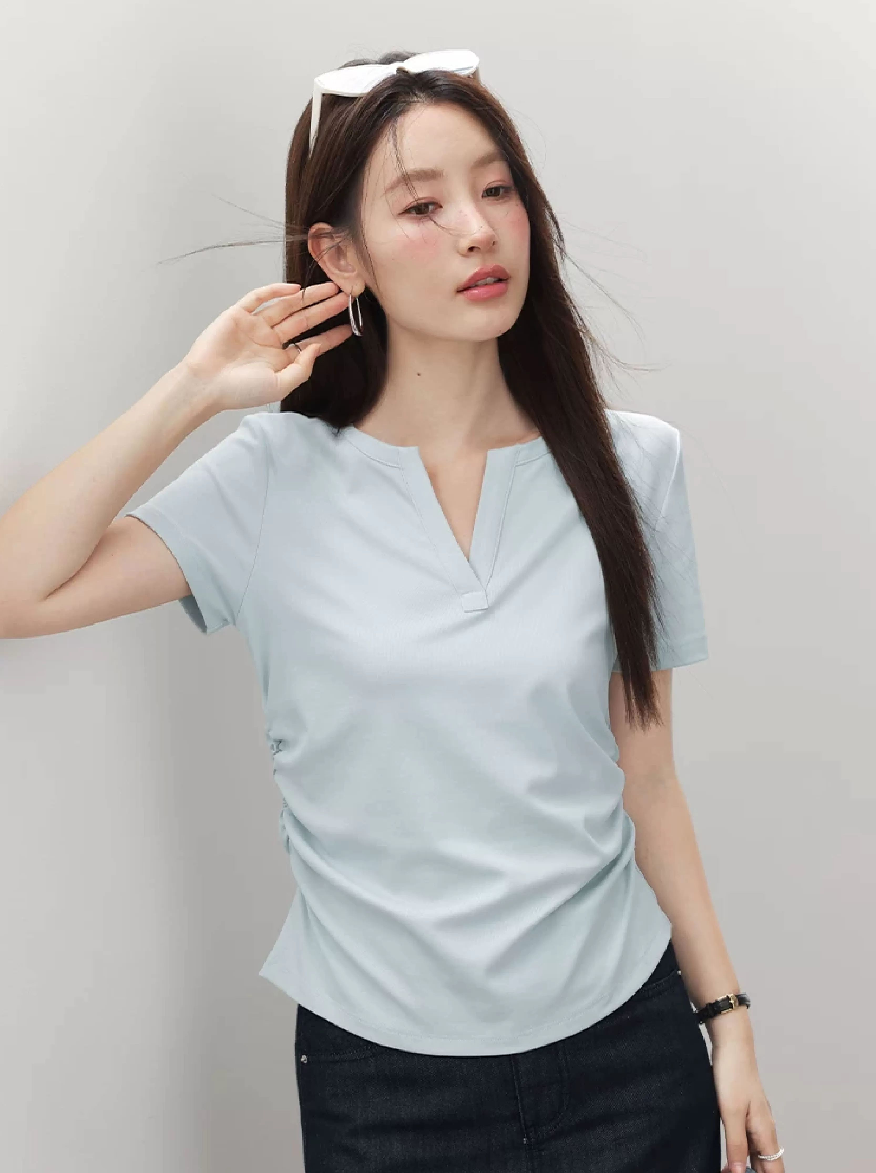 大尺碼胖mm巨好看正肩短袖T恤女2026新款夏裝抽褶淺藍色上衣